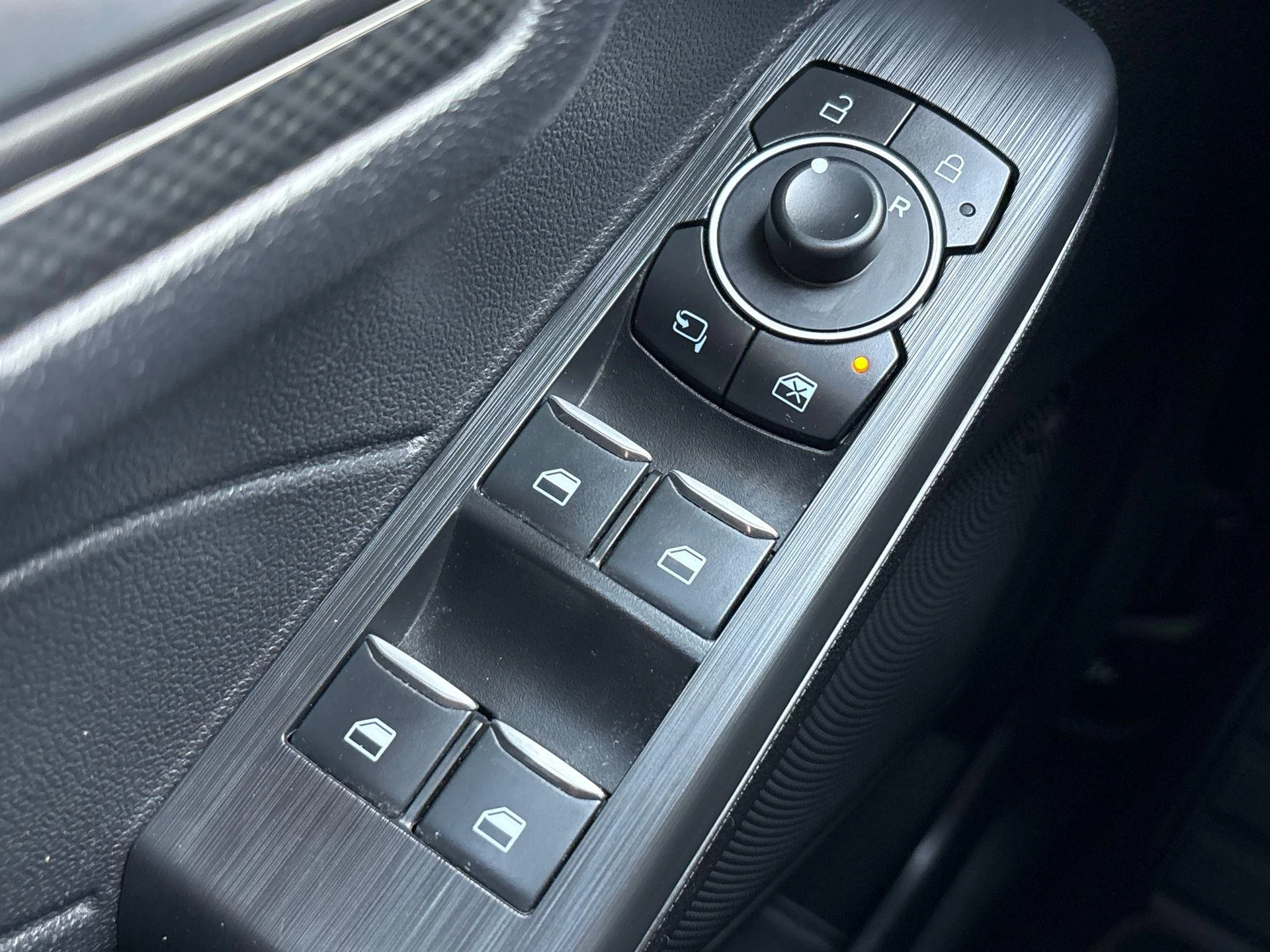 Ford-Kuga-image-26
