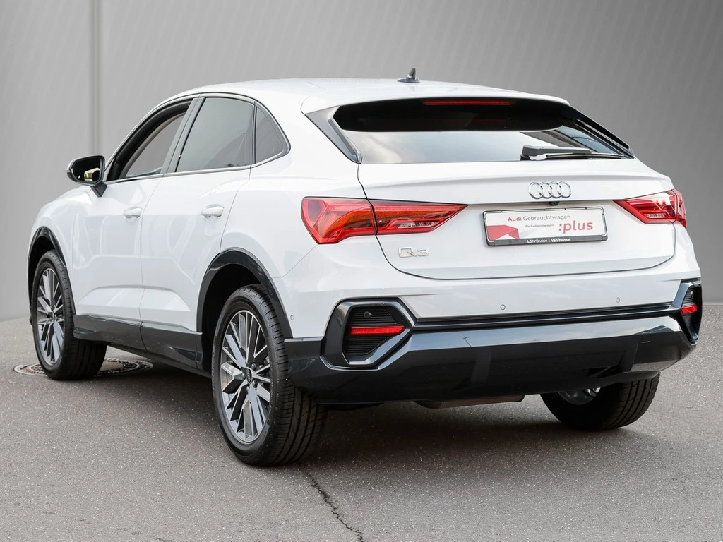 Audi-Q3-image-6