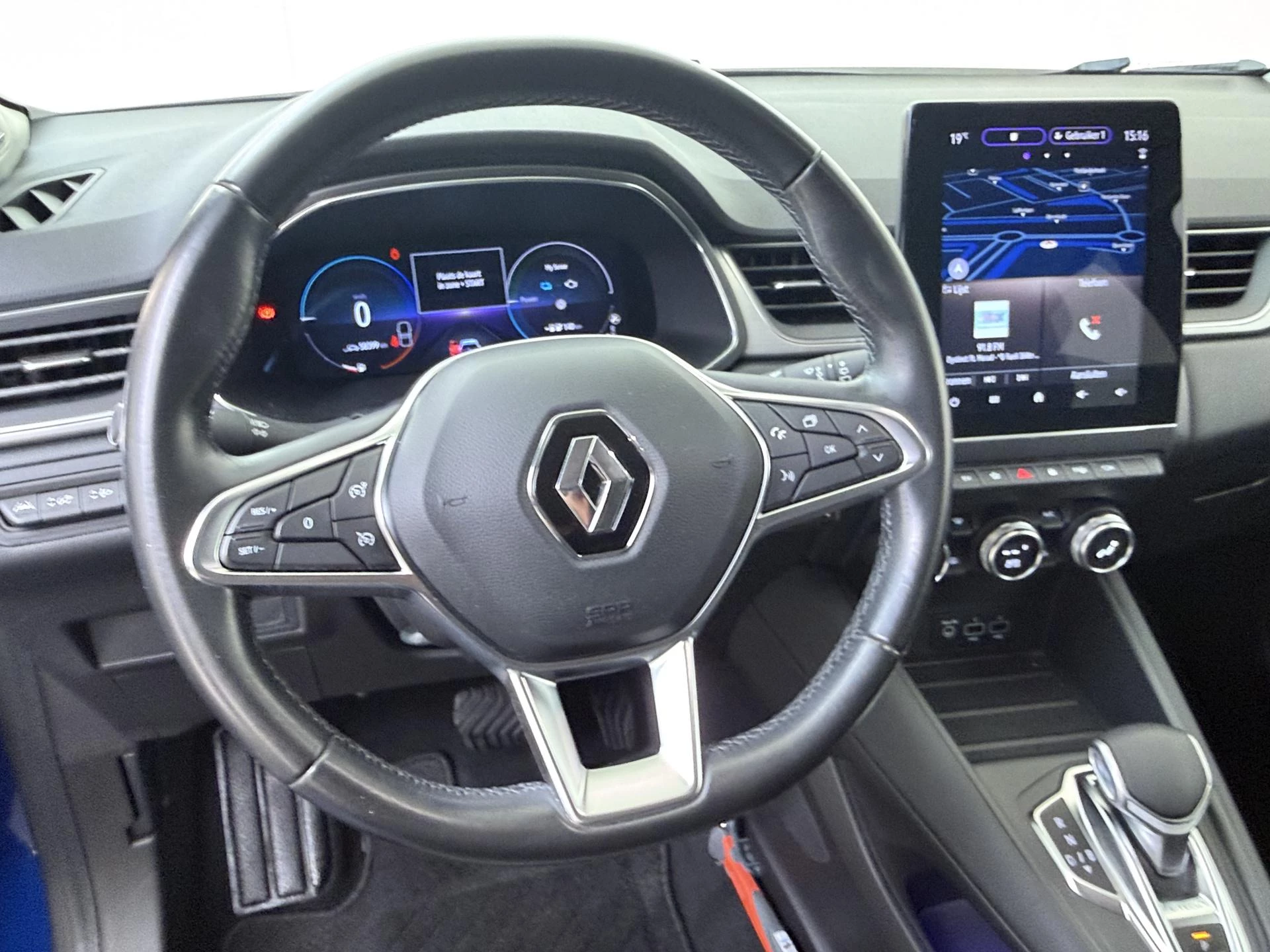 Renault-Captur-image-13