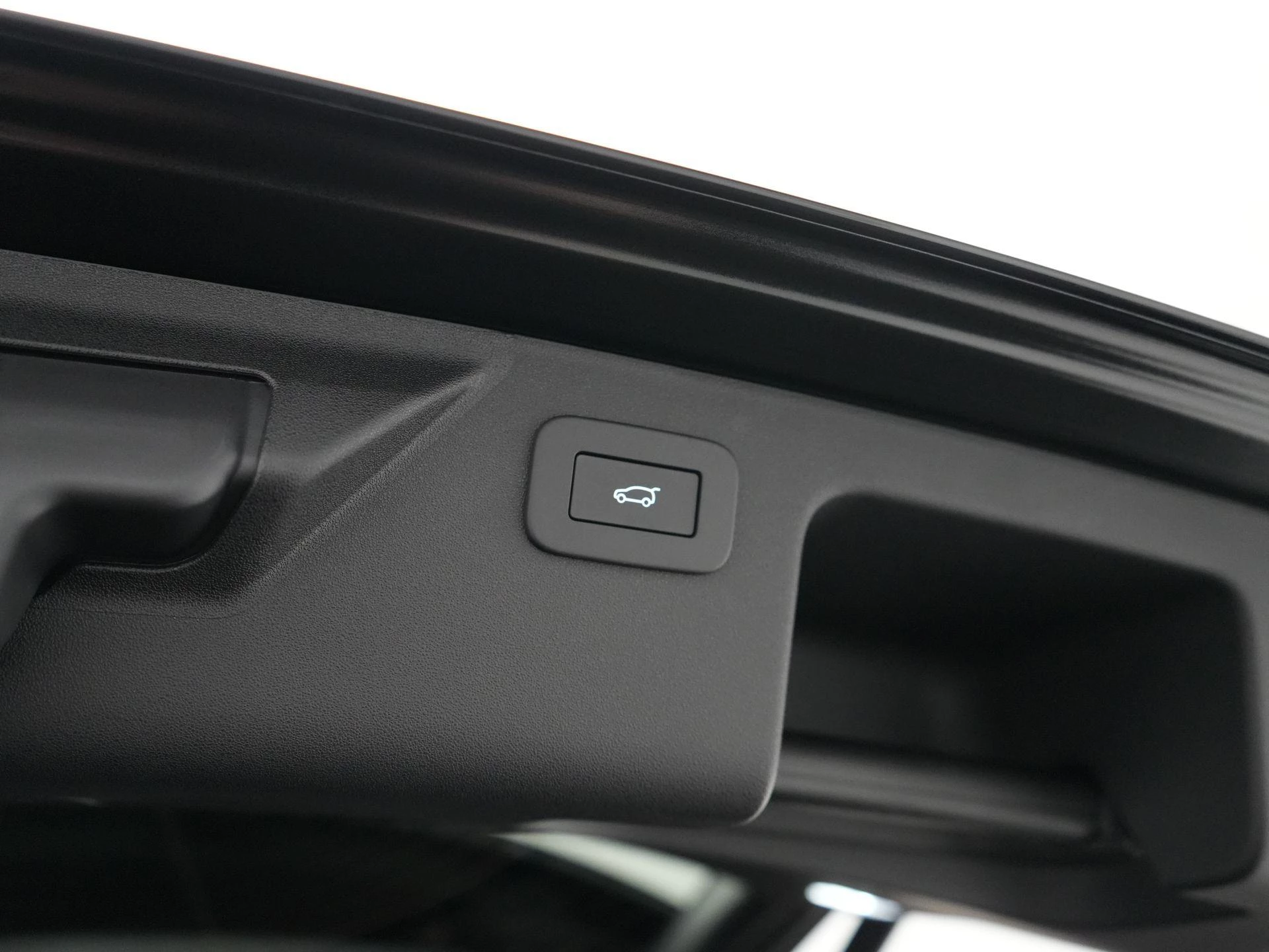 Land Rover-Discovery Sport-image-44