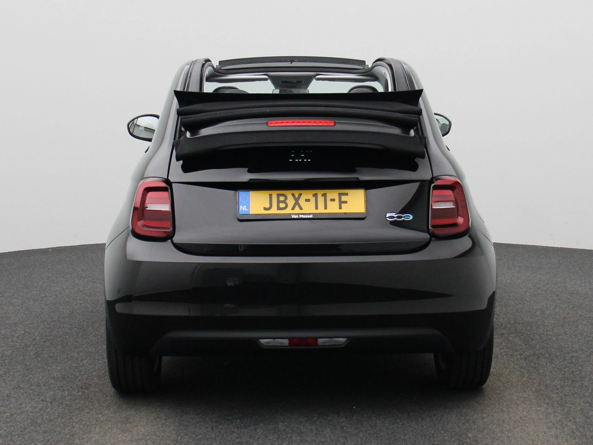 Fiat-500C-image-4