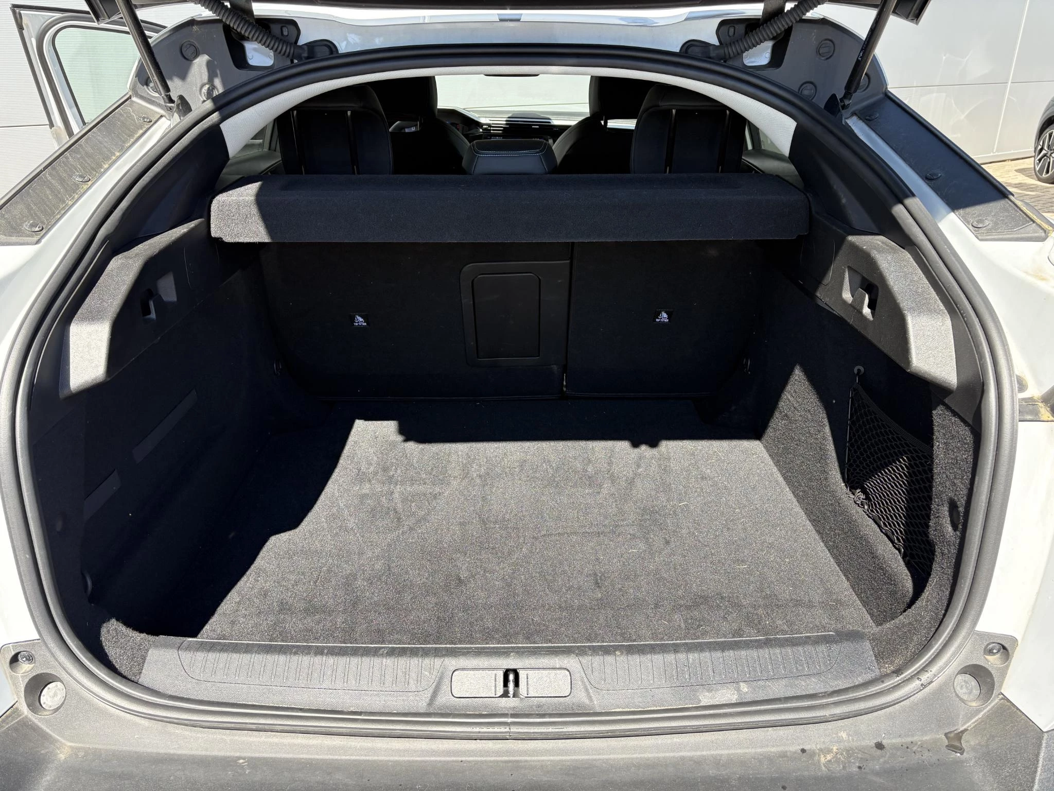 Peugeot 408 1.2 Hybrid 145 e-DCS6 Allure