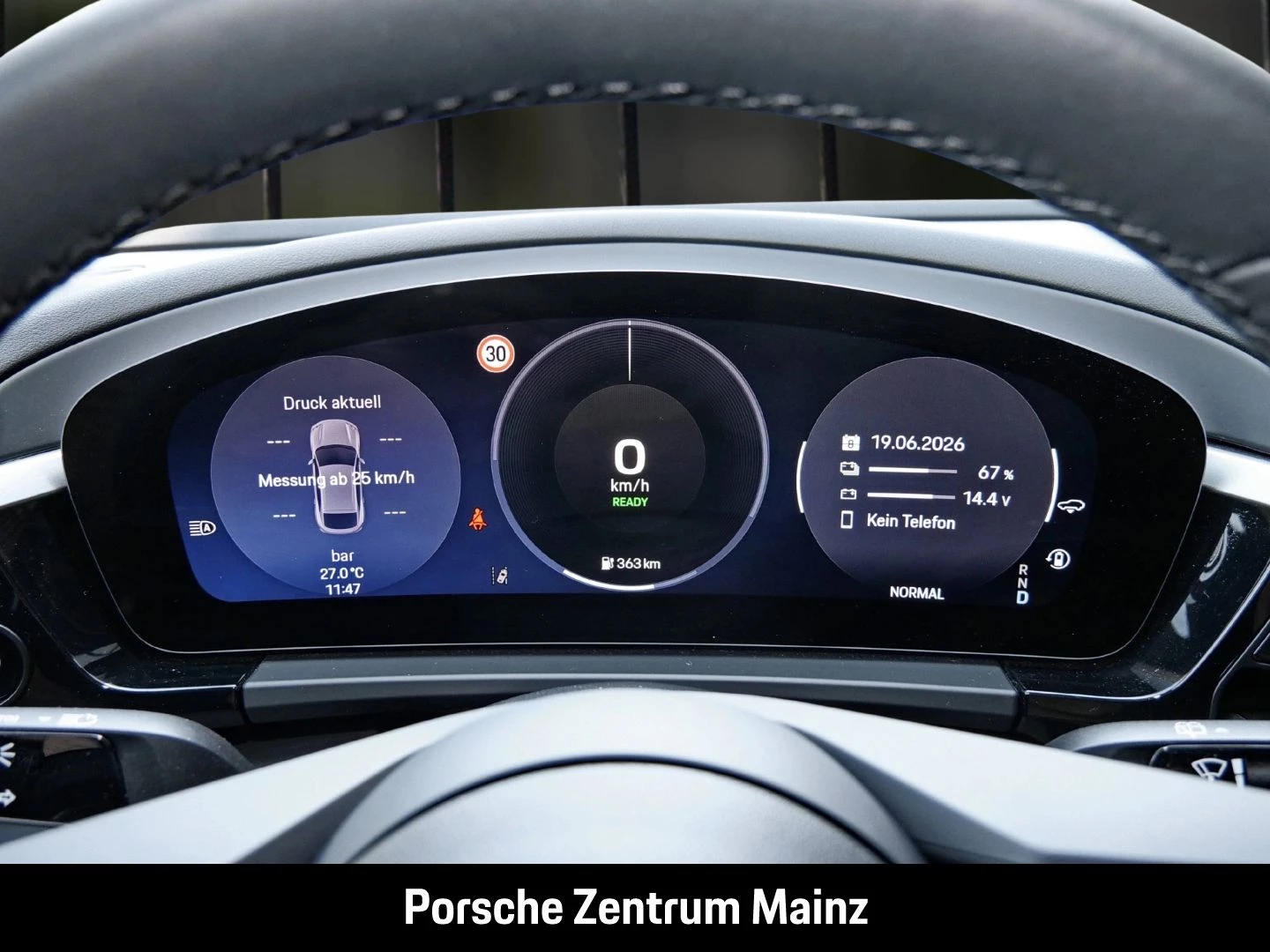 Porsche Macan 4 Luftfederung PASM 21-Zoll LED-Matrix -