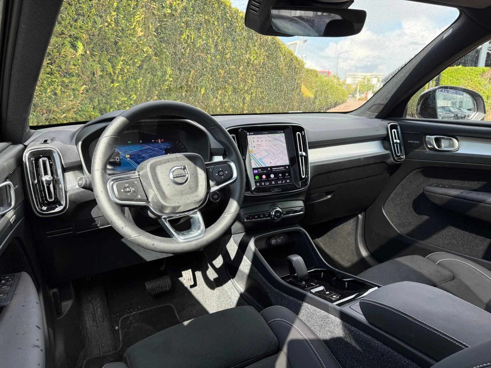 Volvo-XC40-image-14