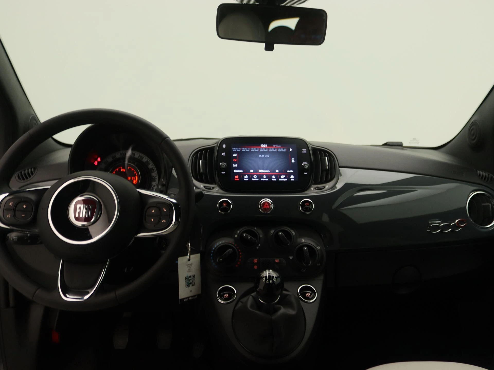 Fiat-500C-image-7