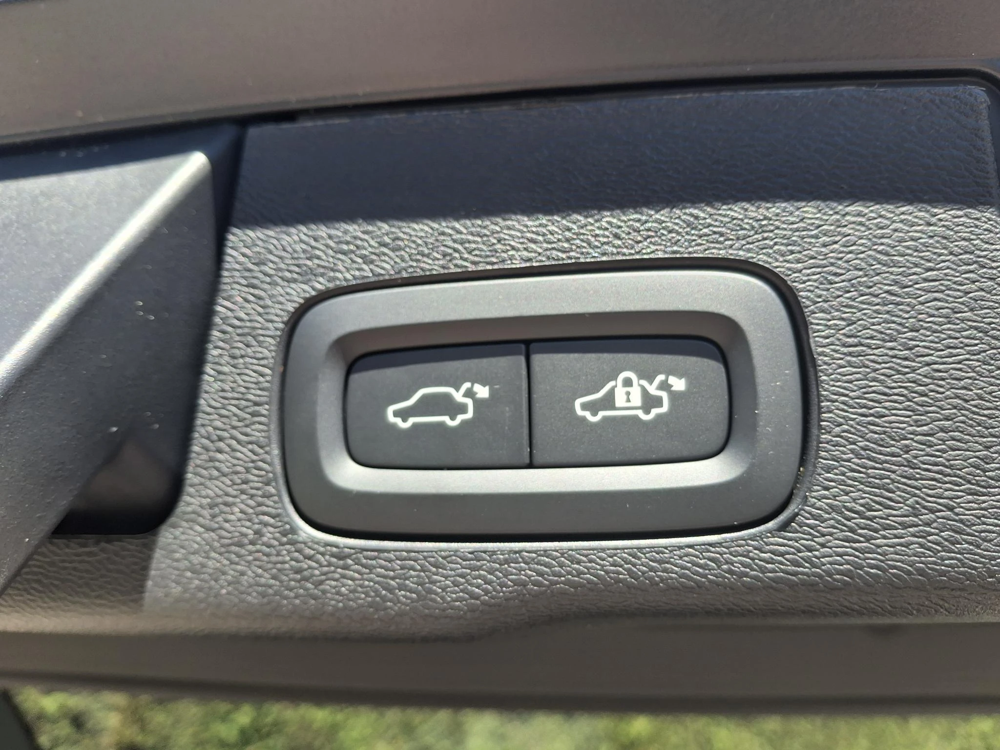 Volvo-XC60-image-14