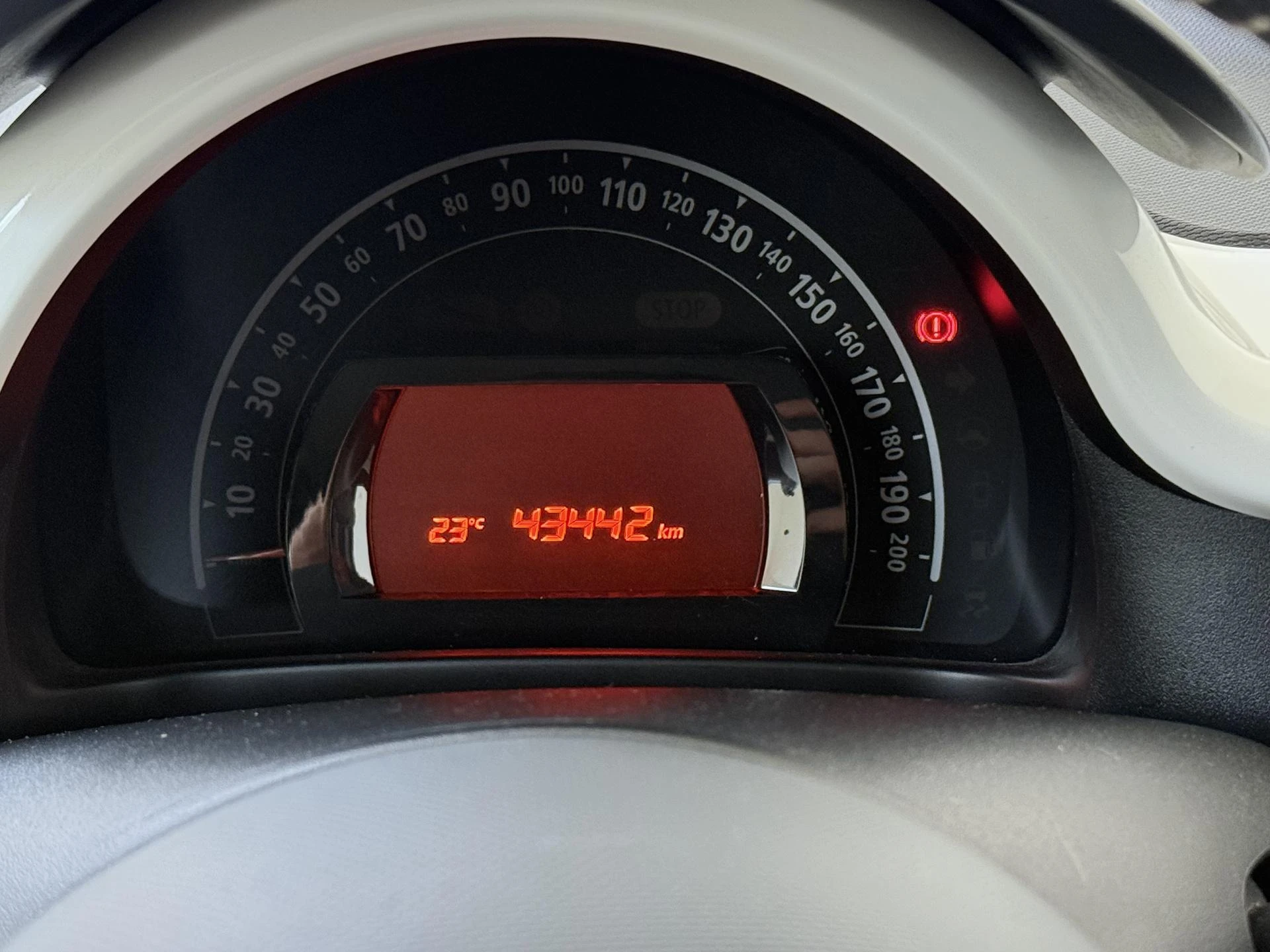 Renault-Twingo-image-11