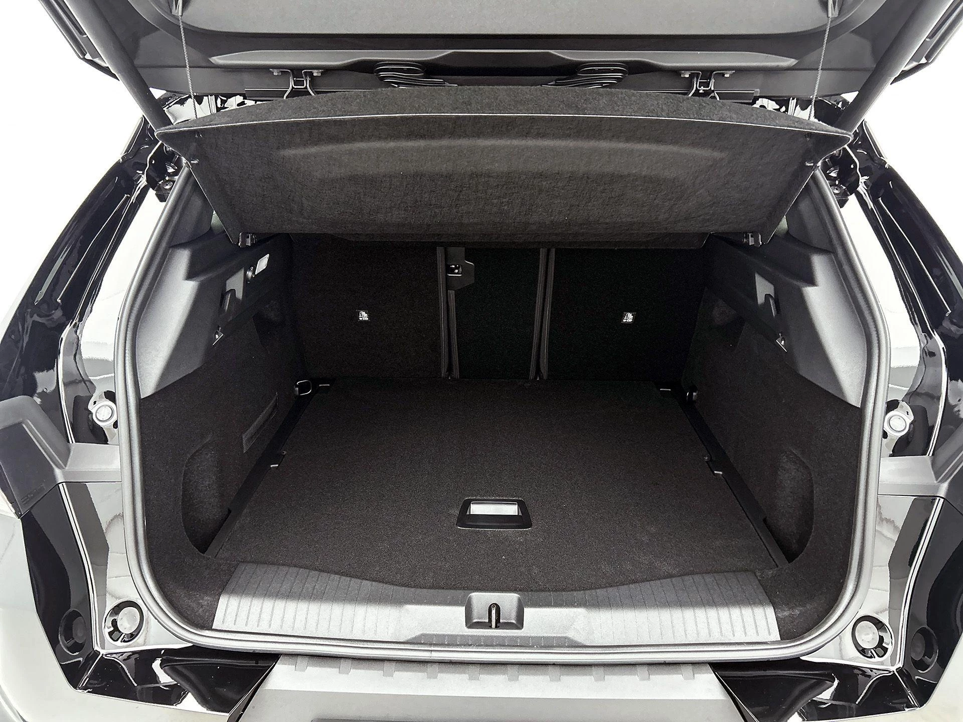 Opel-Grandland-image-15