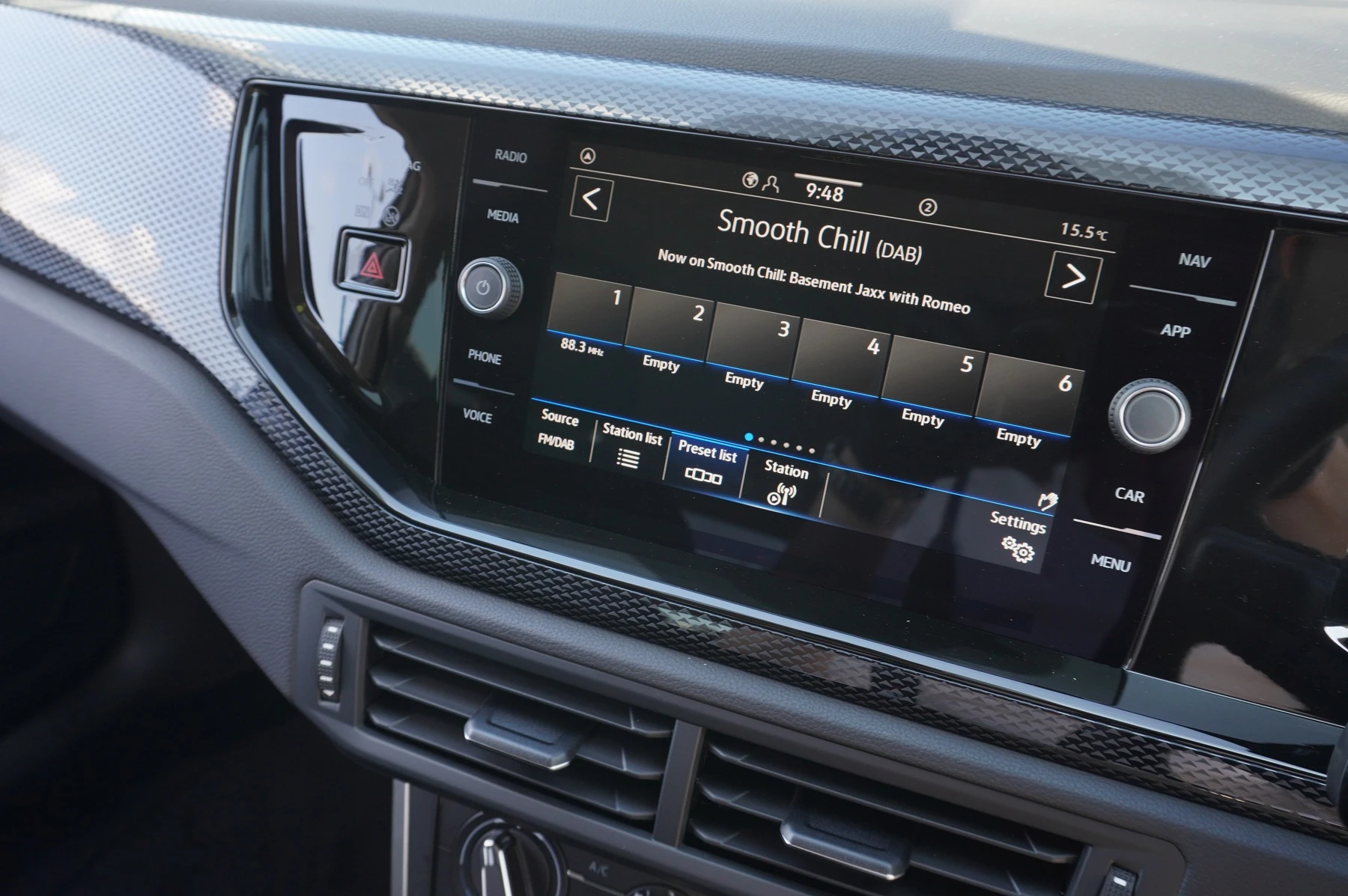 Volkswagen-Polo-image-31