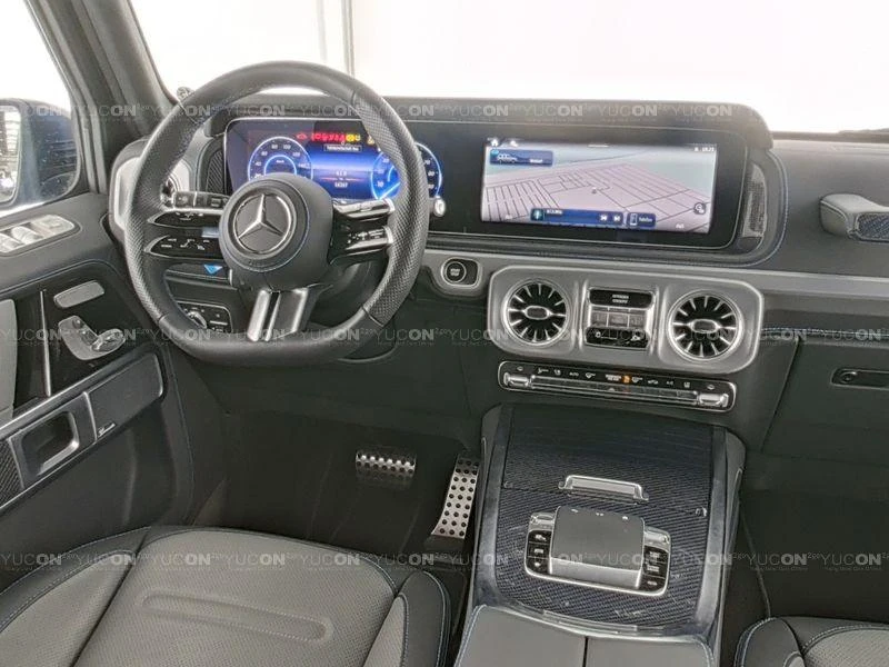 Mercedes-Benz-G-Klasse-image-4