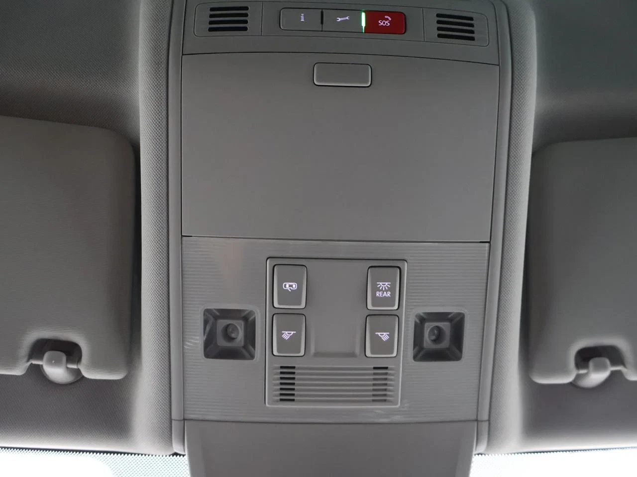 Volkswagen-Tiguan-image-20