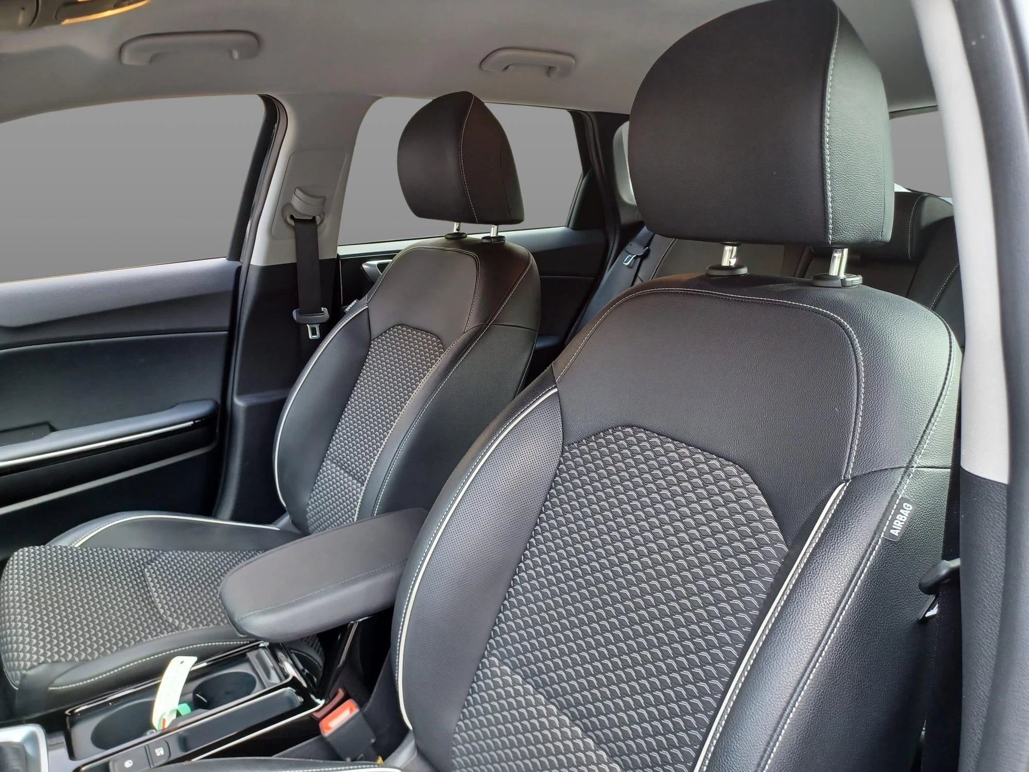 Kia-Ceed Sportswagon-image-9