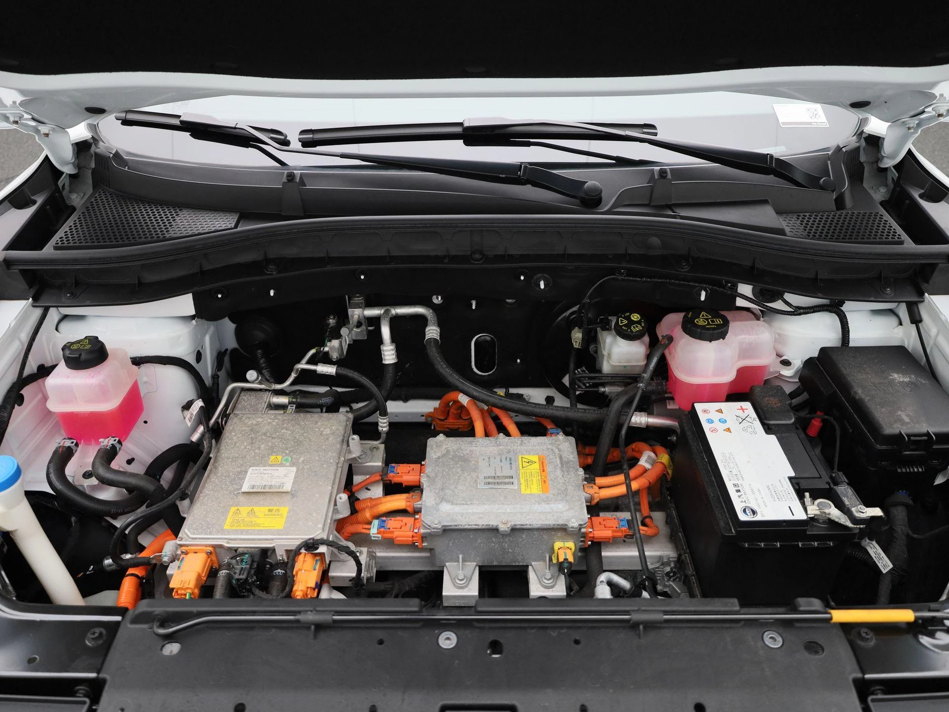 MG-ZS-image-34