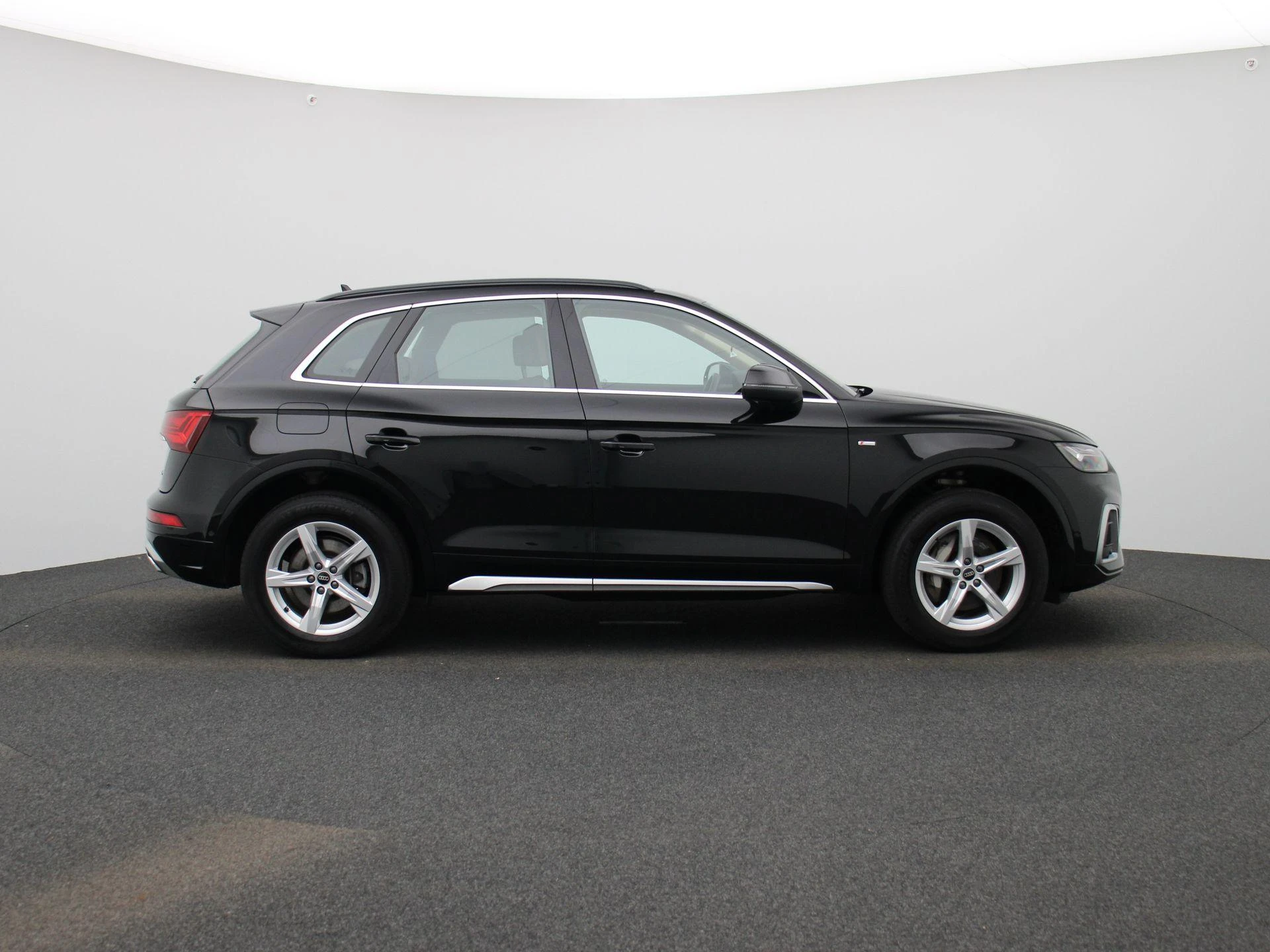 Audi-Q5-image-5