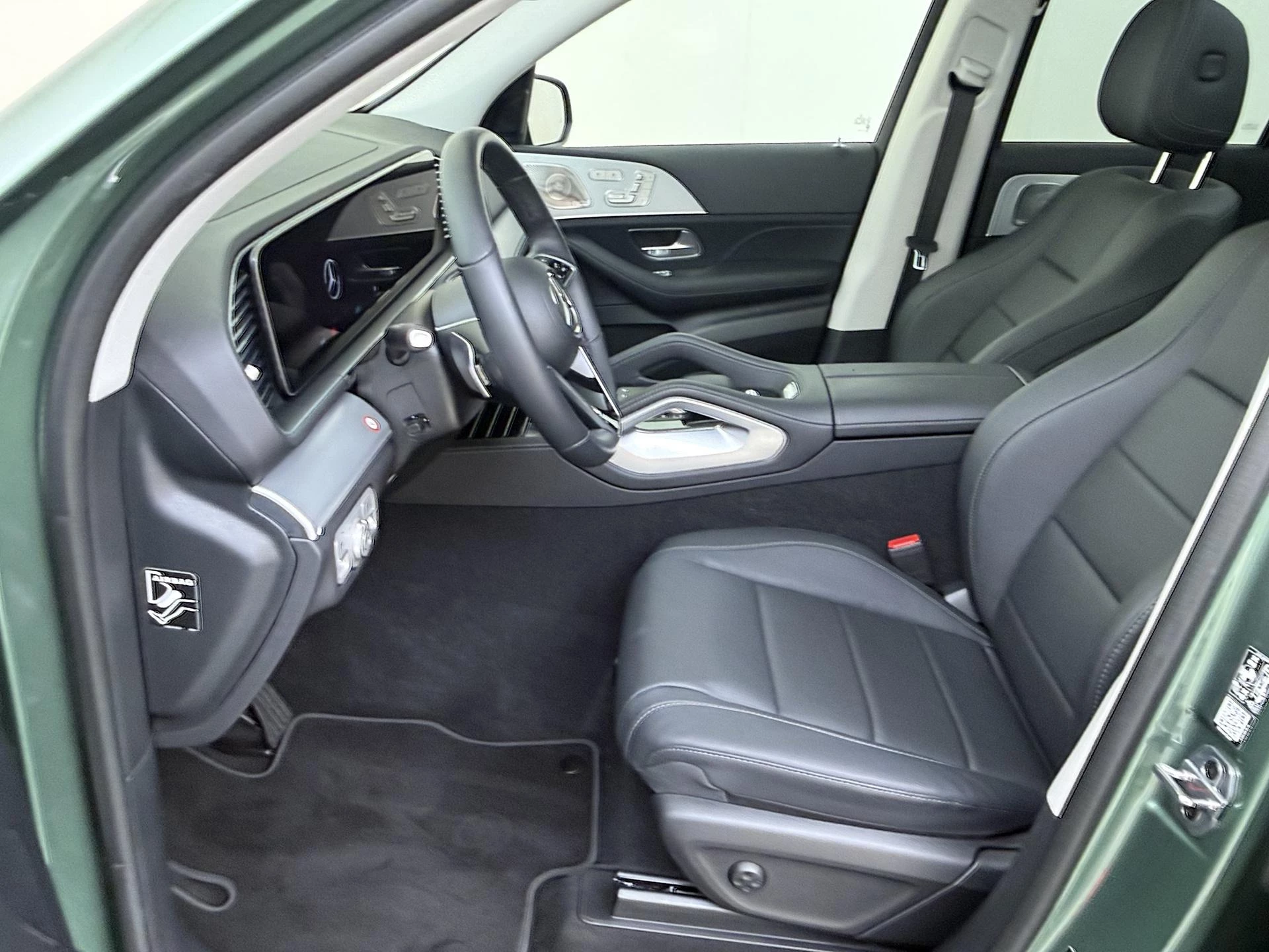 Mercedes-Benz-GLE-image-10