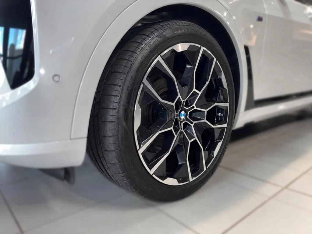 BMW-X7-image-4