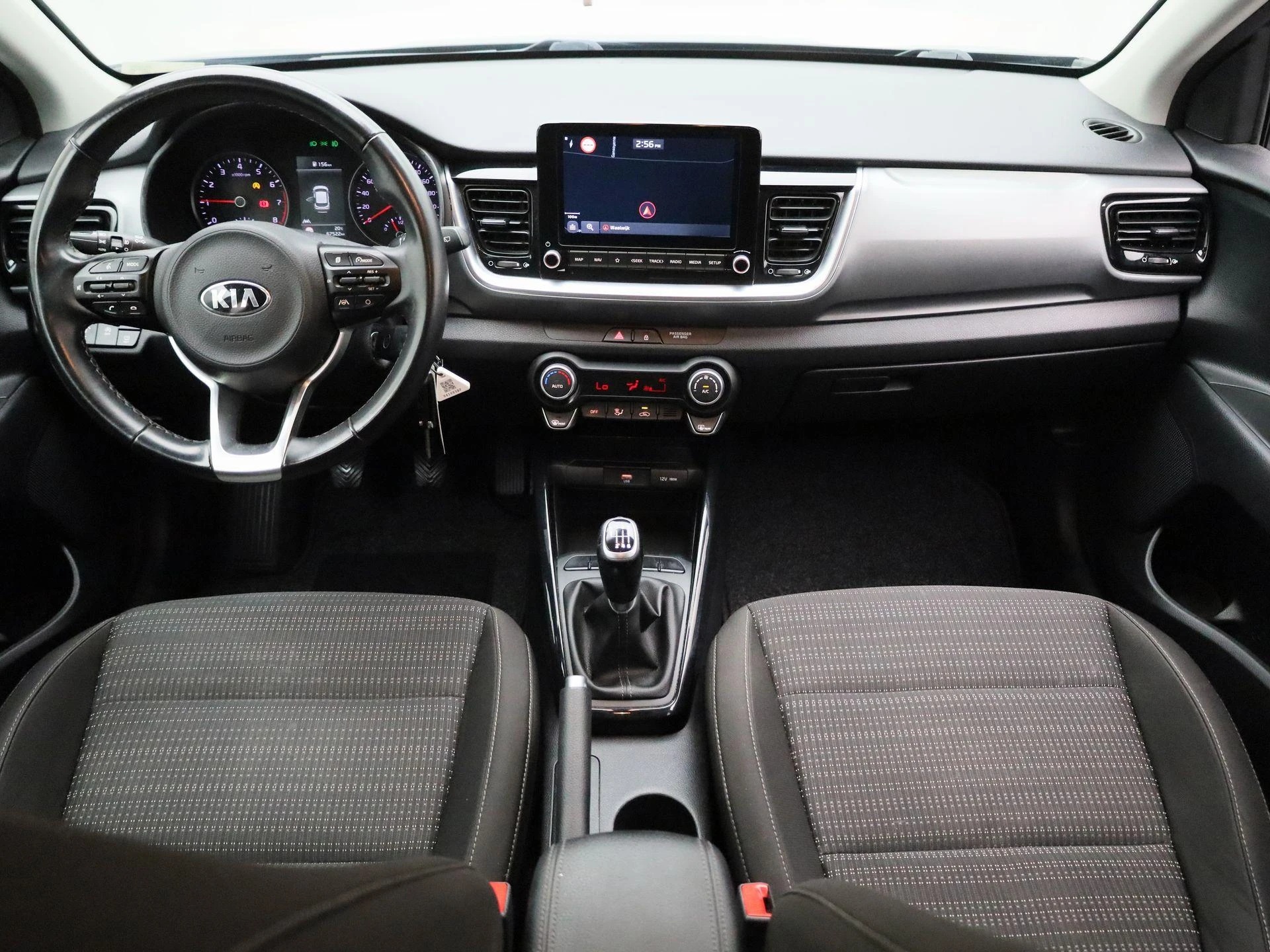 Kia-Stonic-image-7