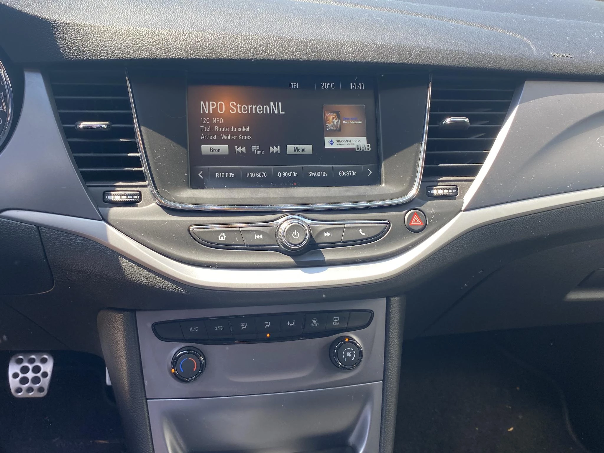 Opel Astra 1.0 Online Edition