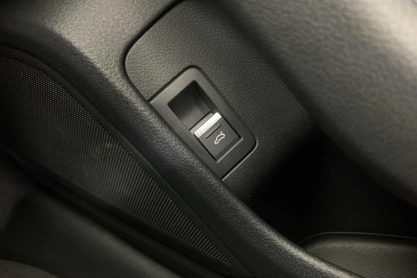 Audi-A6-image-38
