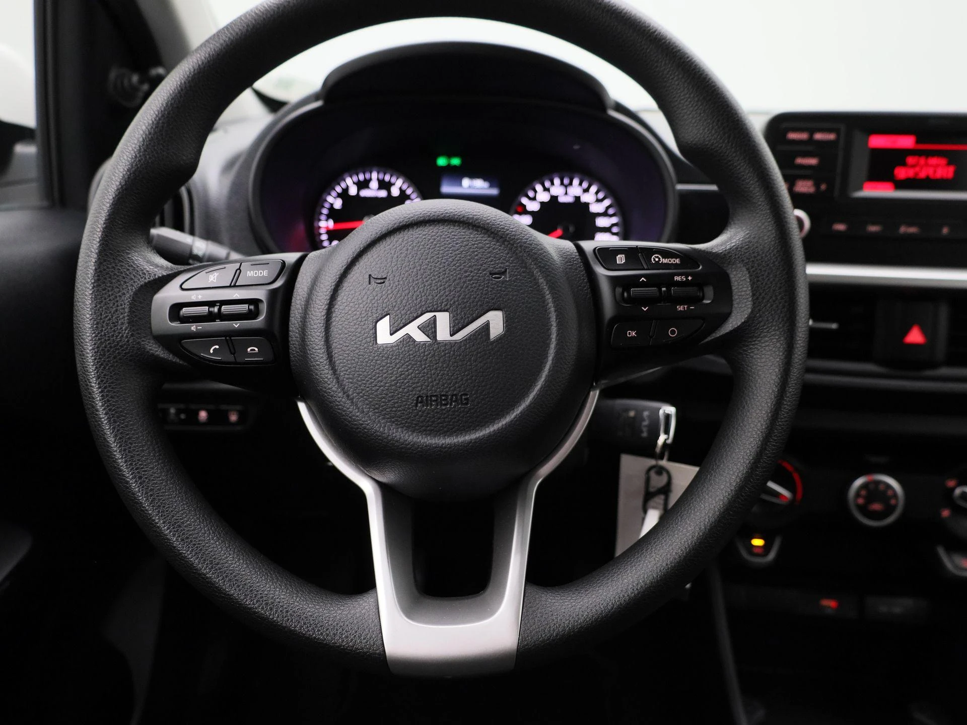 Kia-Picanto-image-8