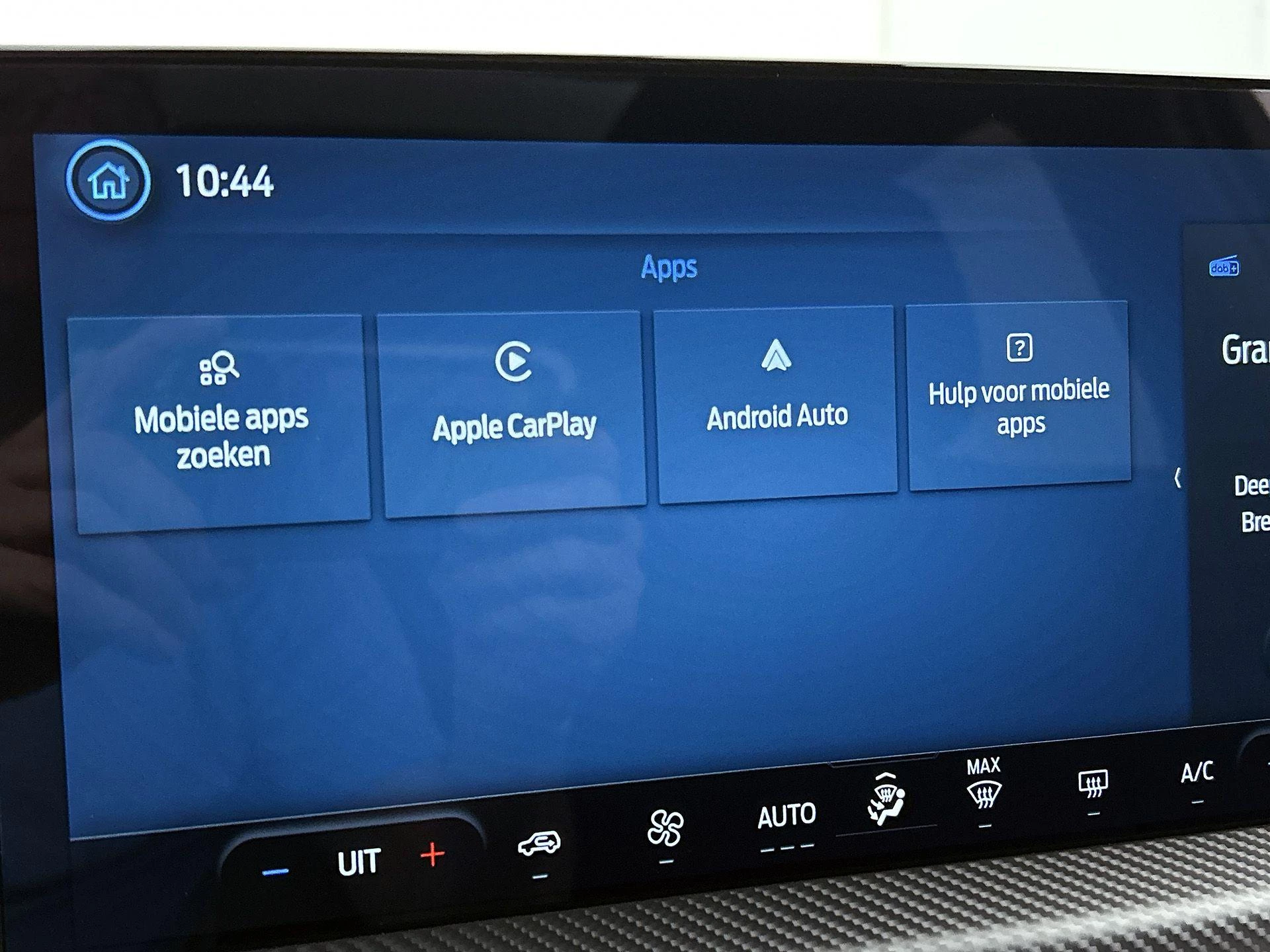 Ford-Kuga-image-12