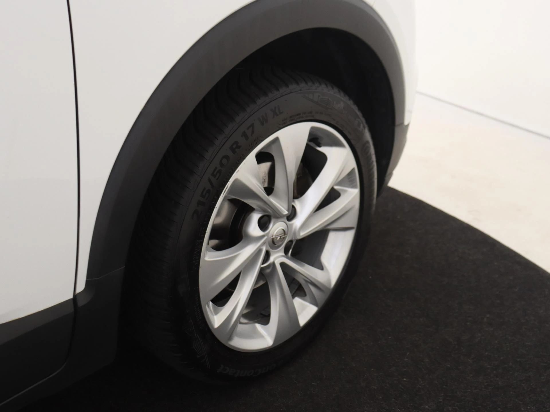 Opel-Crossland X-image-31