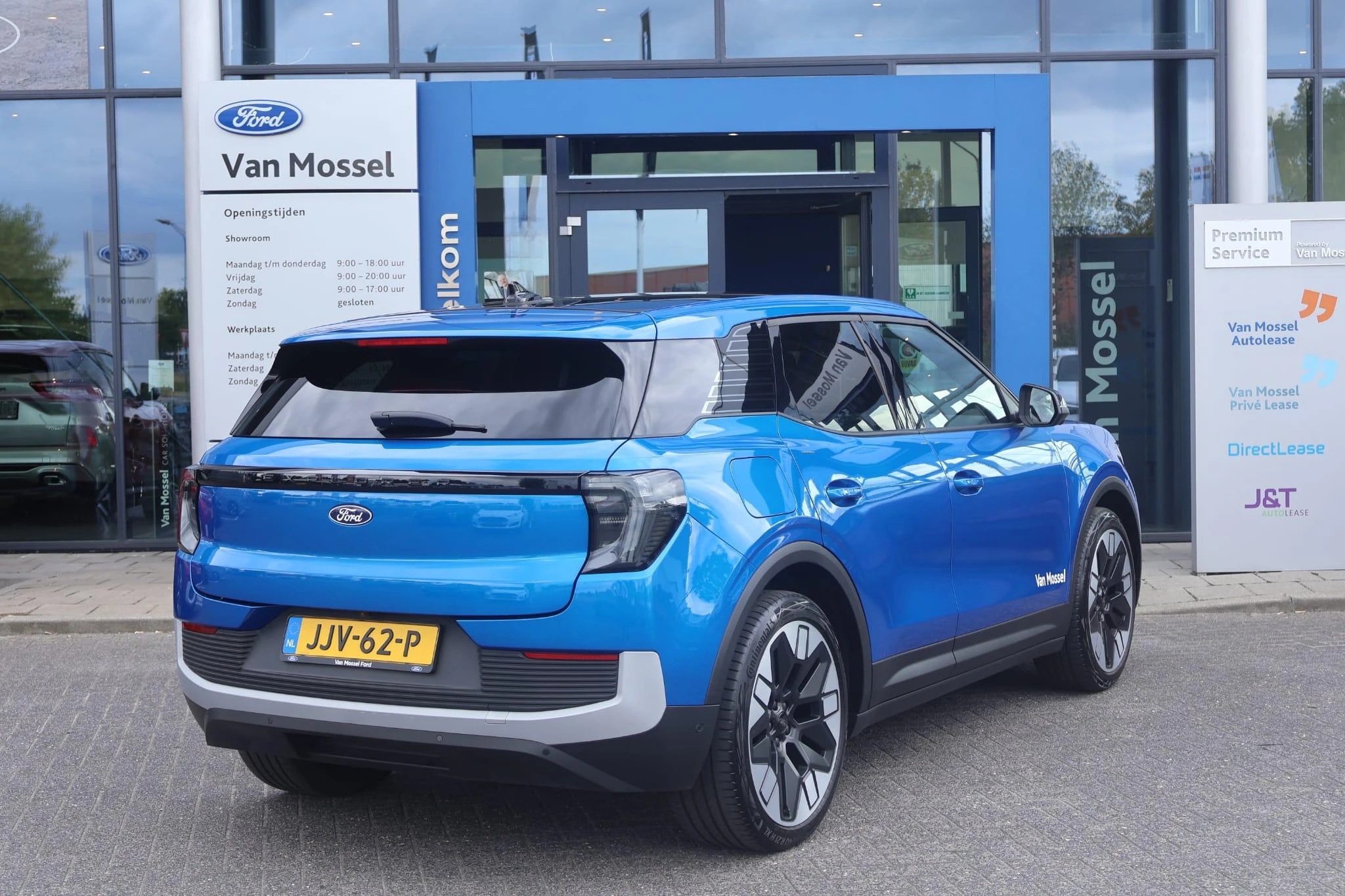 Ford-Explorer-image-4
