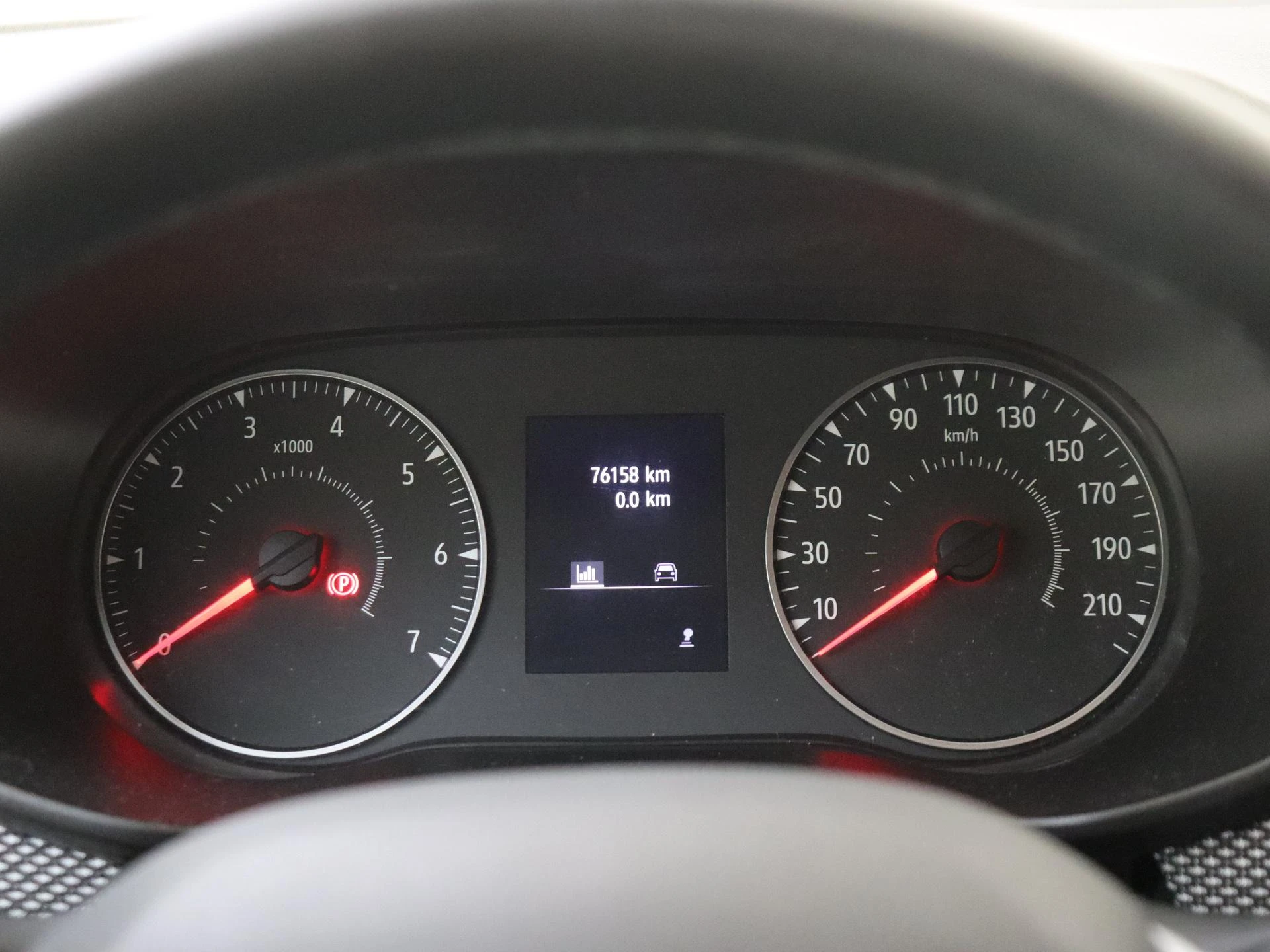 Dacia-Sandero-image-11