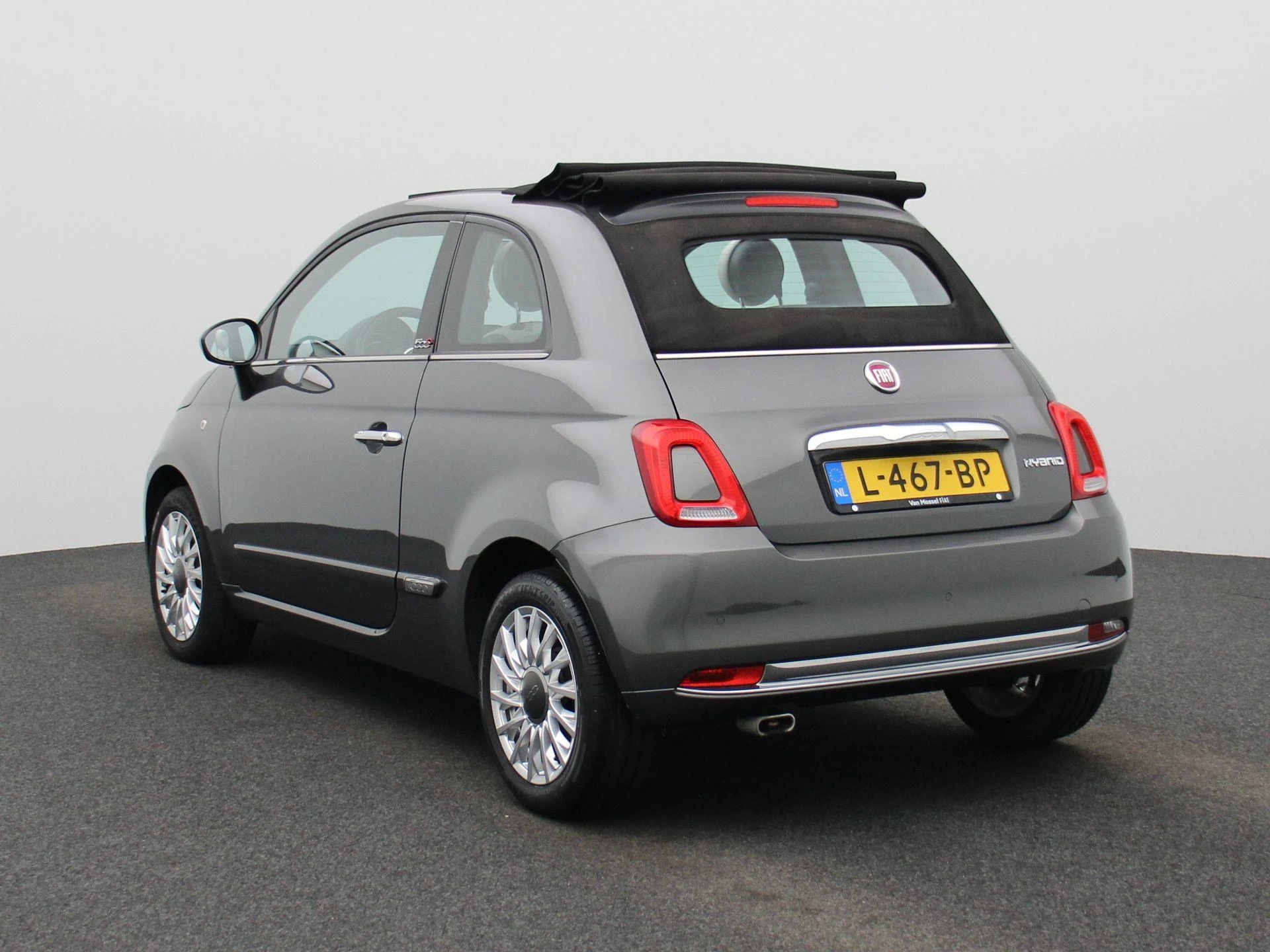 Fiat-500C-image-2