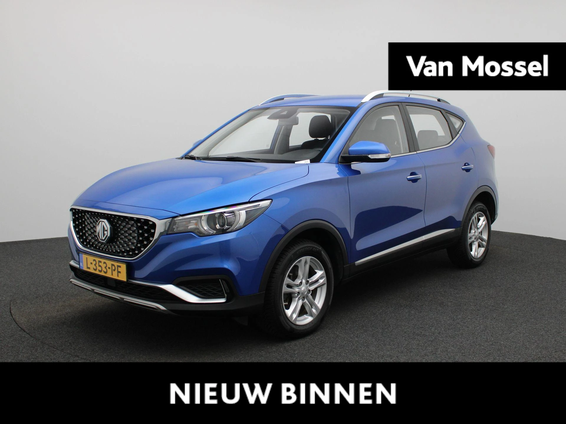 MG-ZS EV-image-0