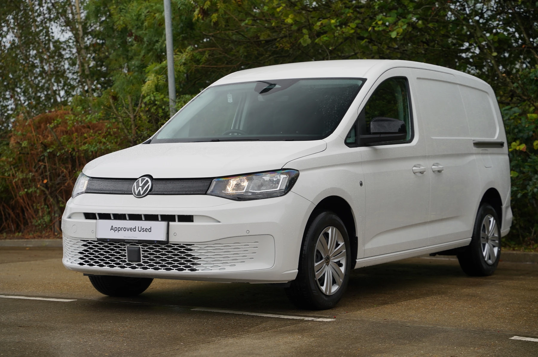 Volkswagen-Caddy-image-43