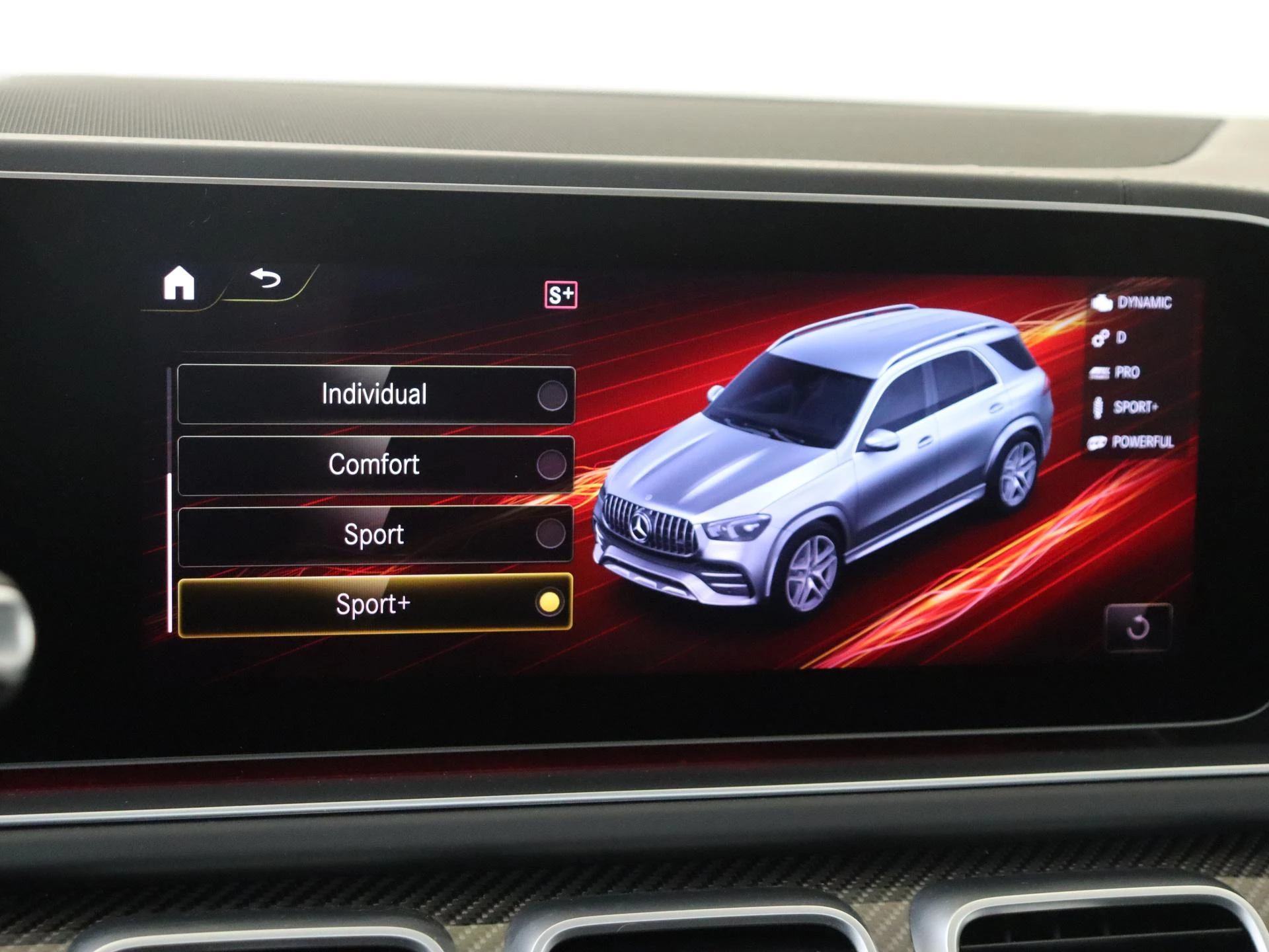 Mercedes-Benz-GLE-image-23