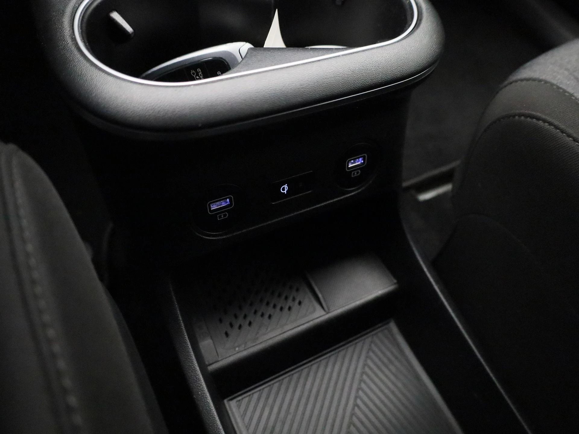 Hyundai-IONIQ 5-image-30