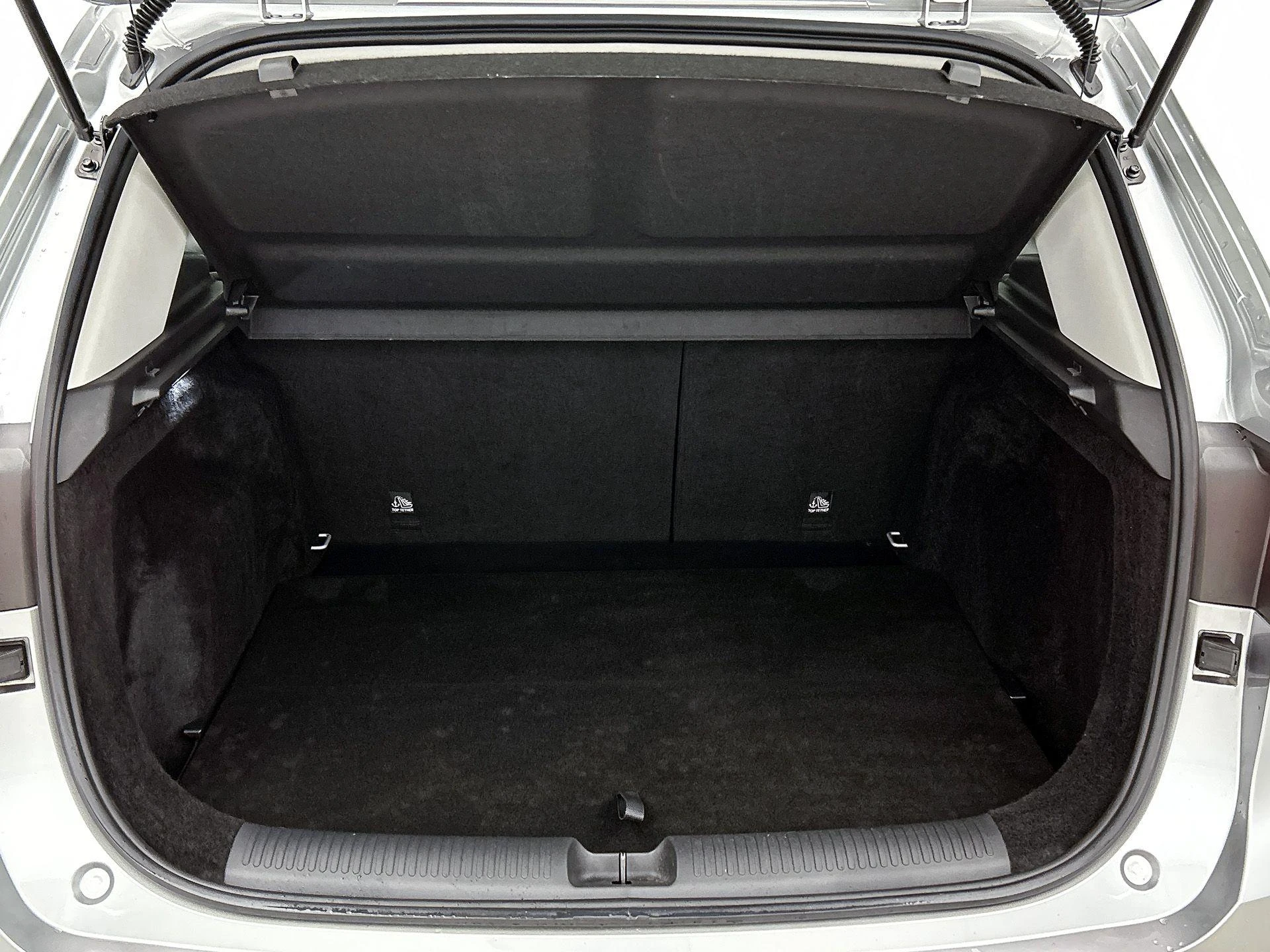 MG-ZS-image-15