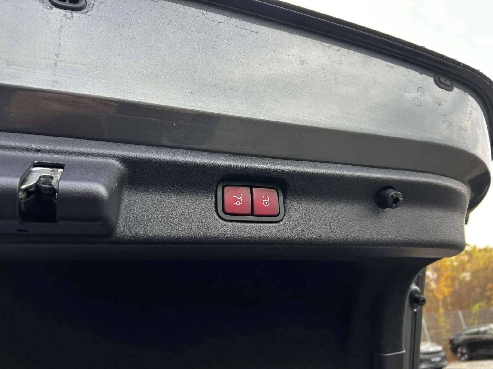 Mercedes-Benz-EQE-image-22