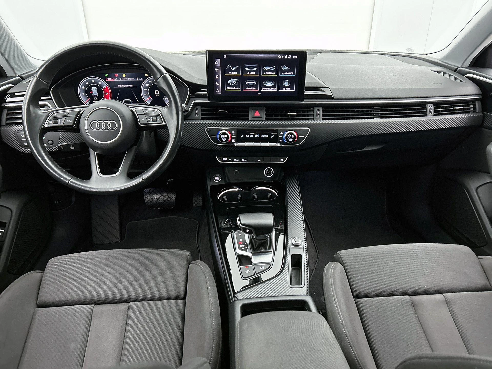 Audi-A4-image-23