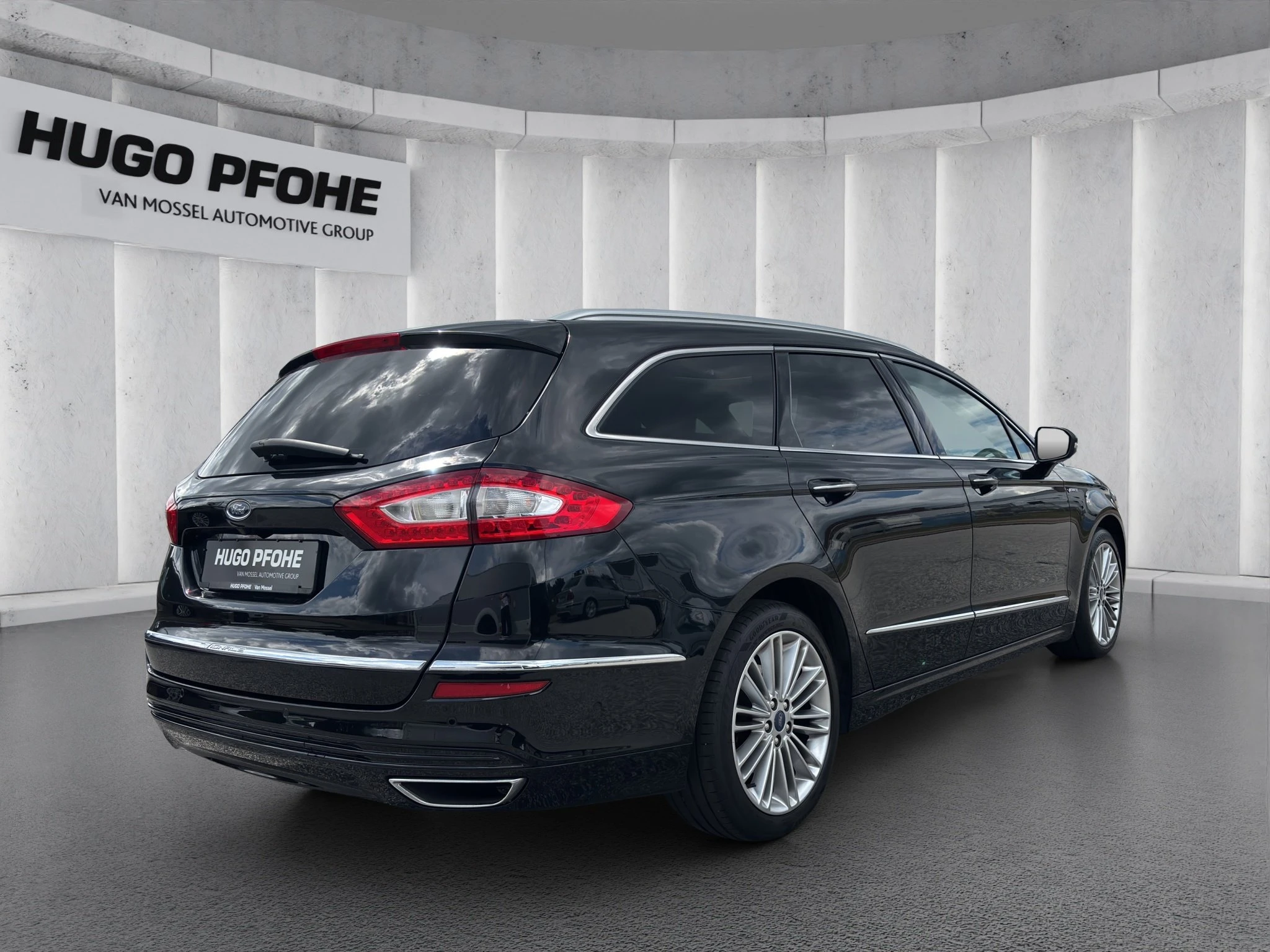Ford-Mondeo-image-2