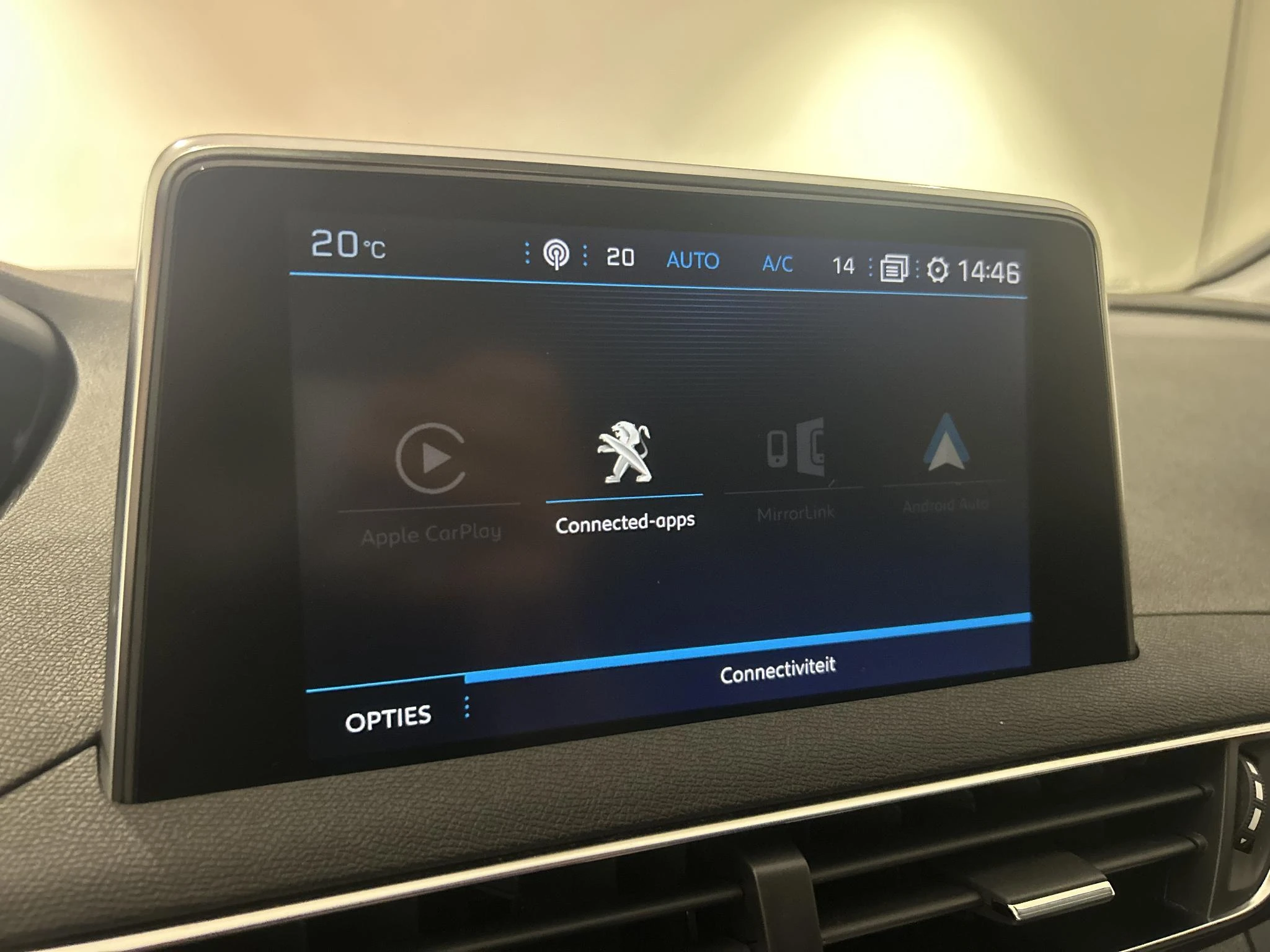 Peugeot-3008-image-10