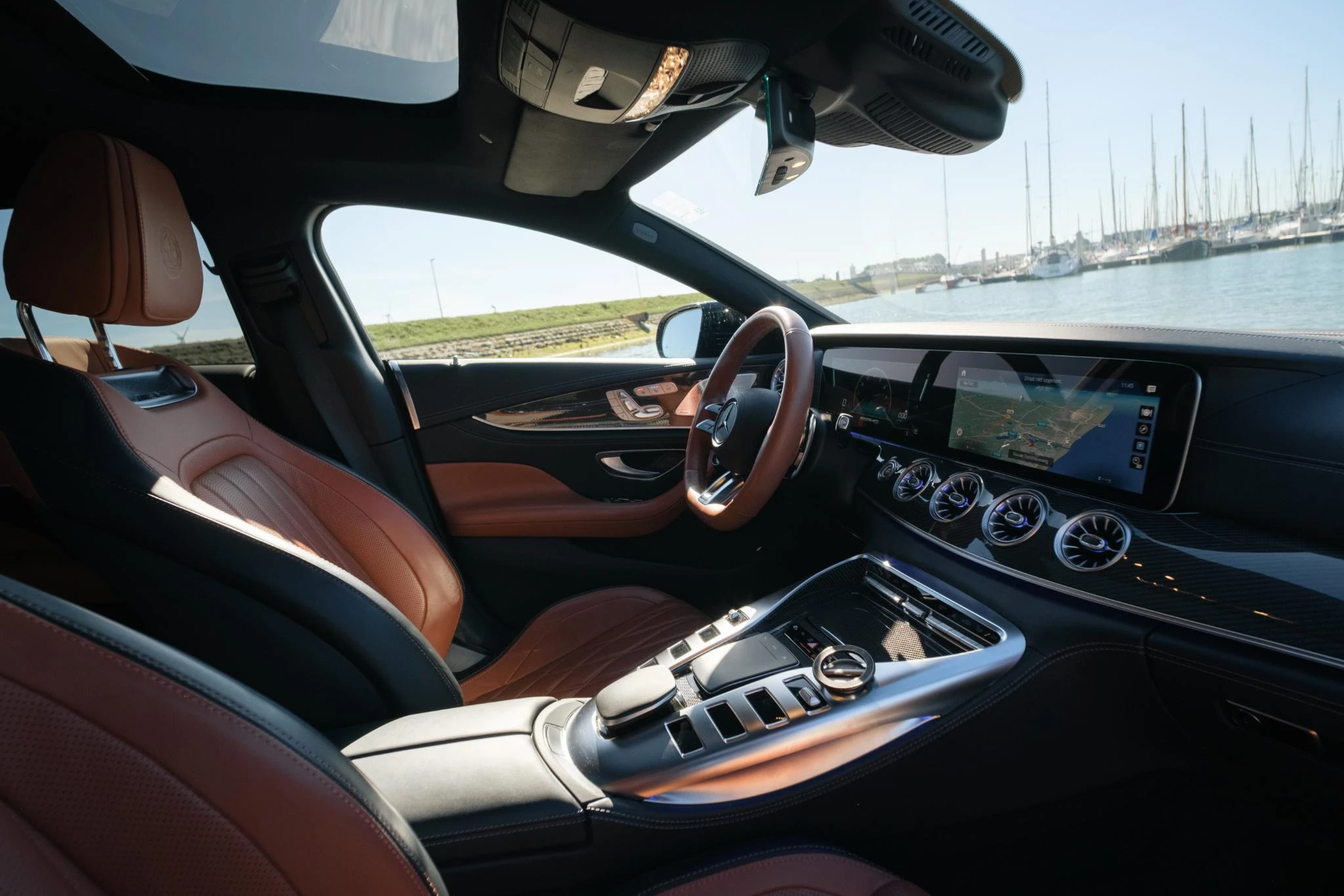 Mercedes-AMG-GT-image-27