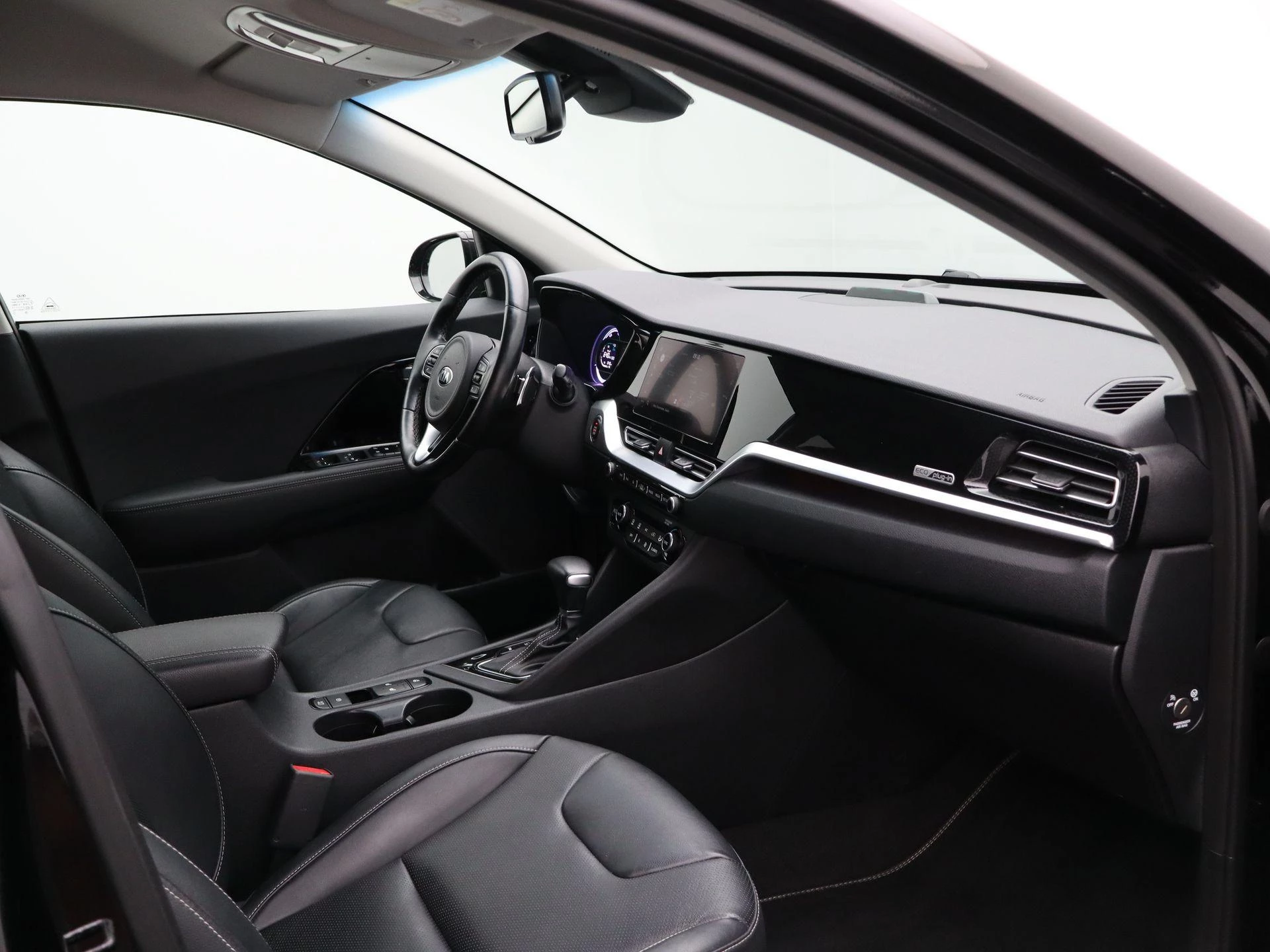 Kia-Niro-image-27