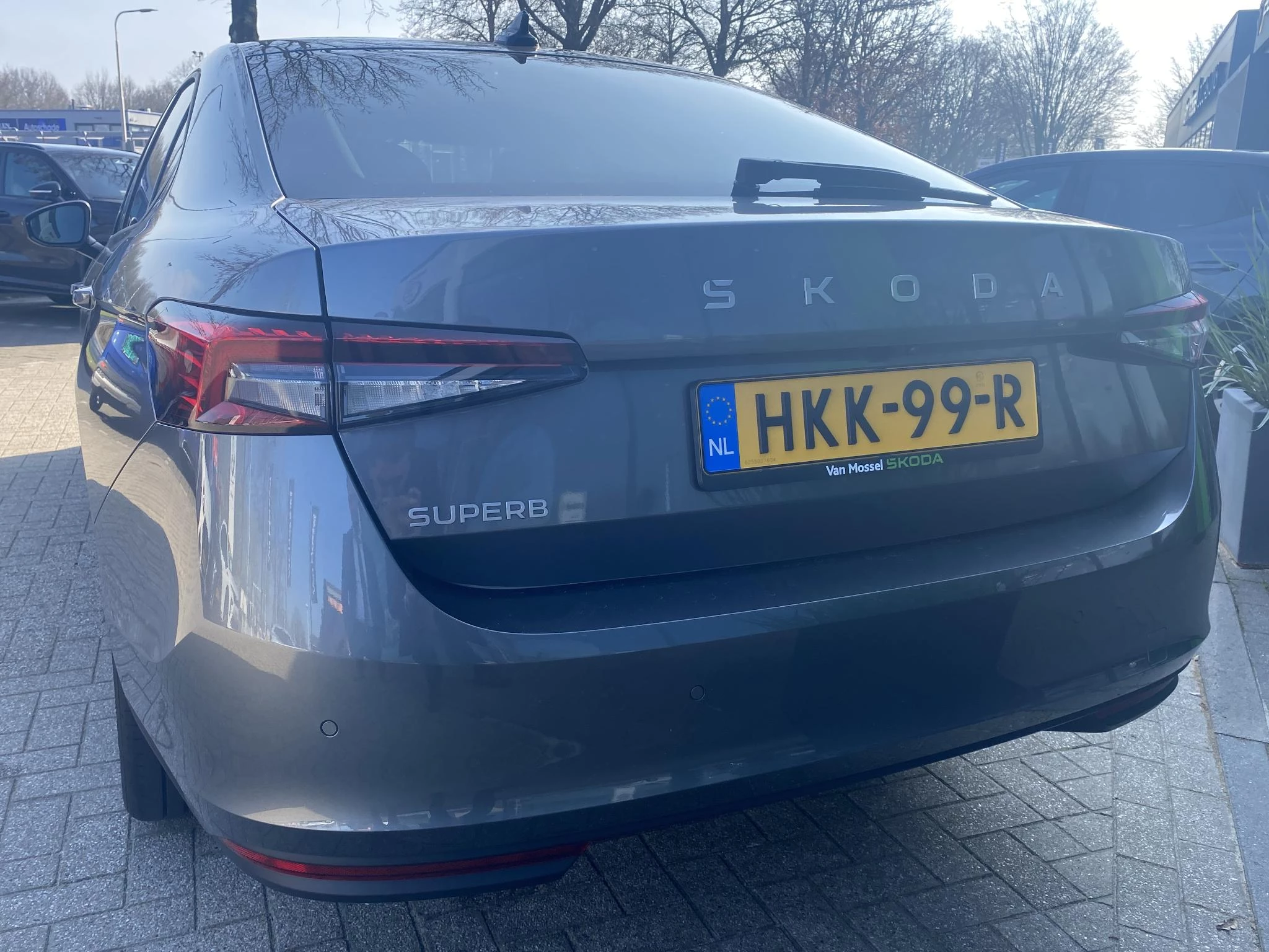 Škoda-Superb-image-2