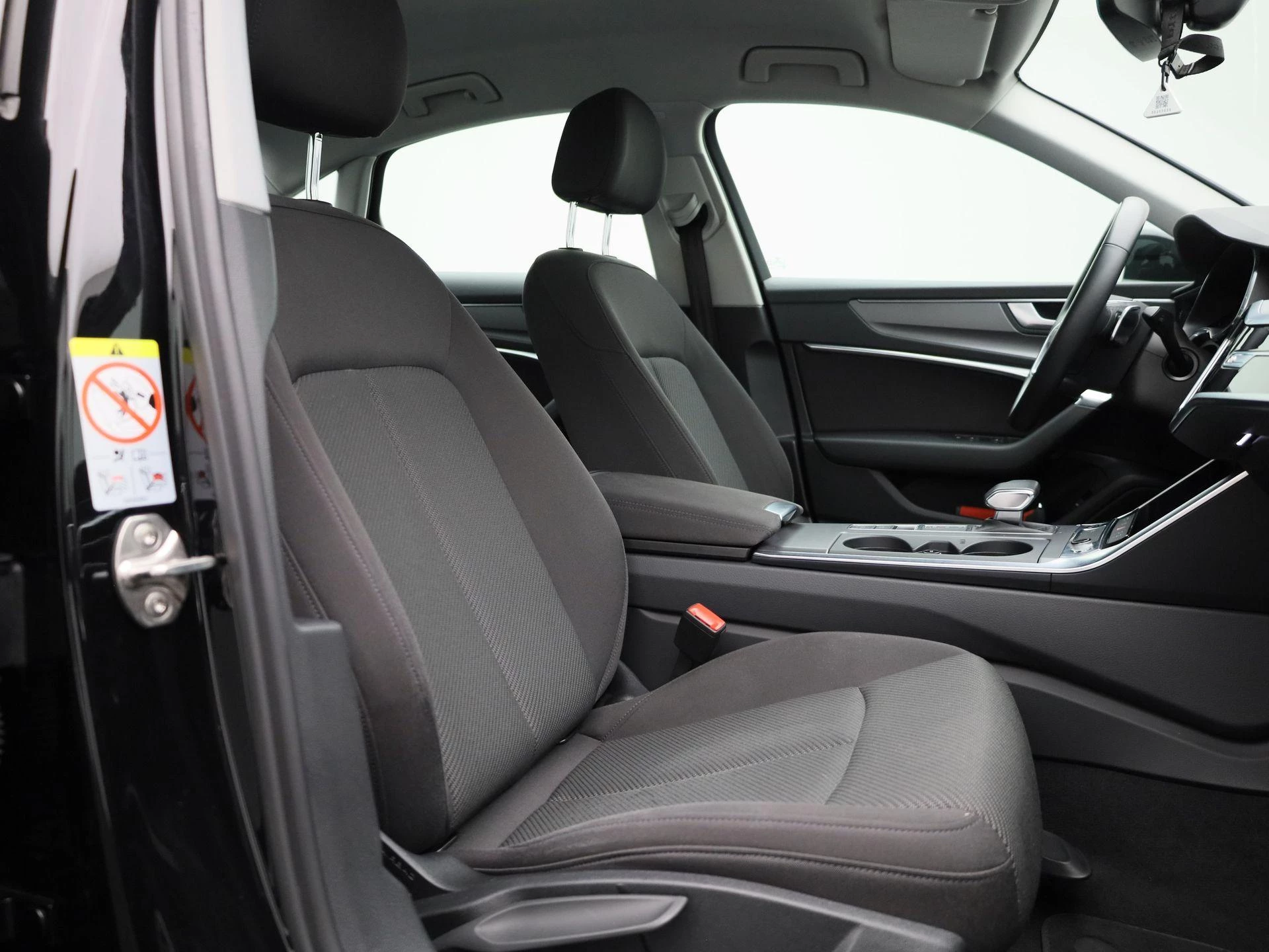 Audi-A6-image-36