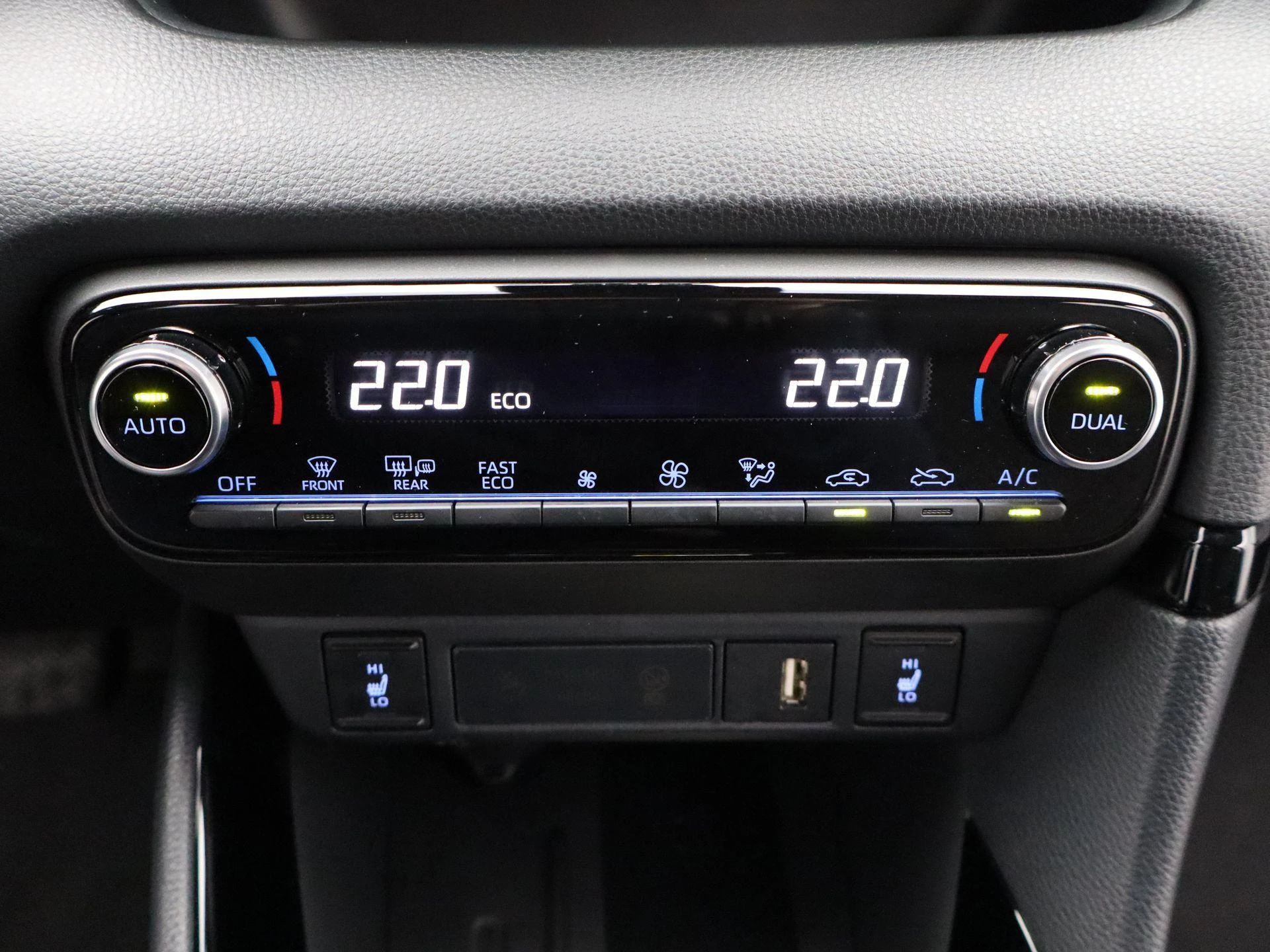 Toyota Yaris 1.5 Hybrid Executive