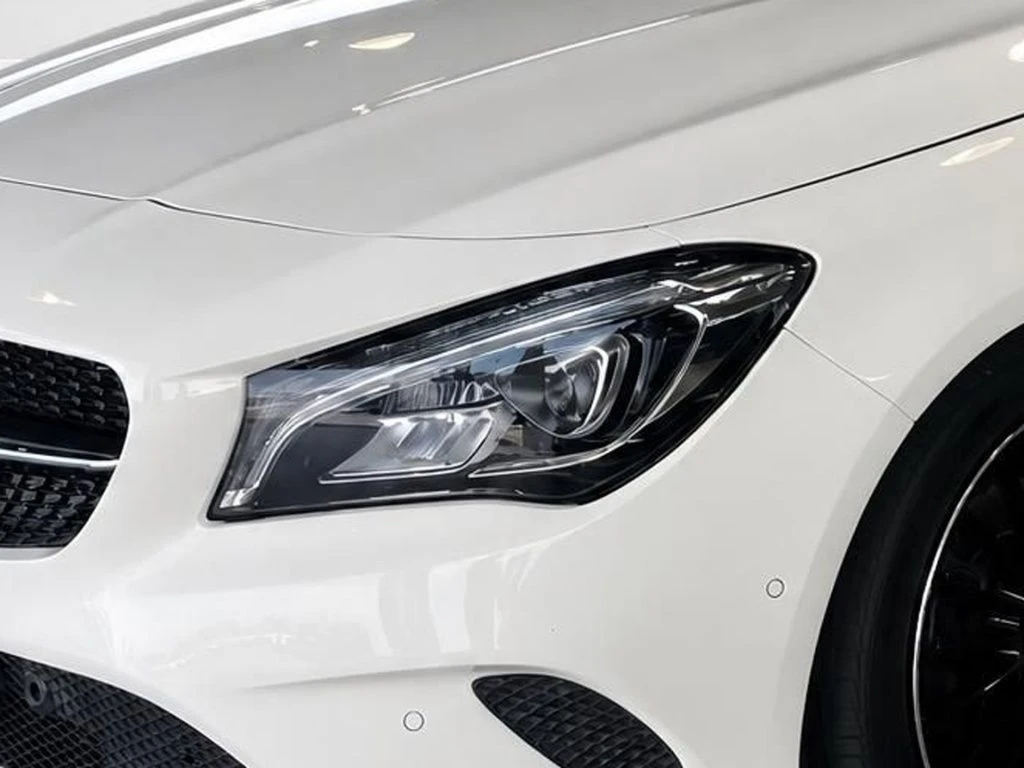 Mercedes-Benz-CLA 180-image-3