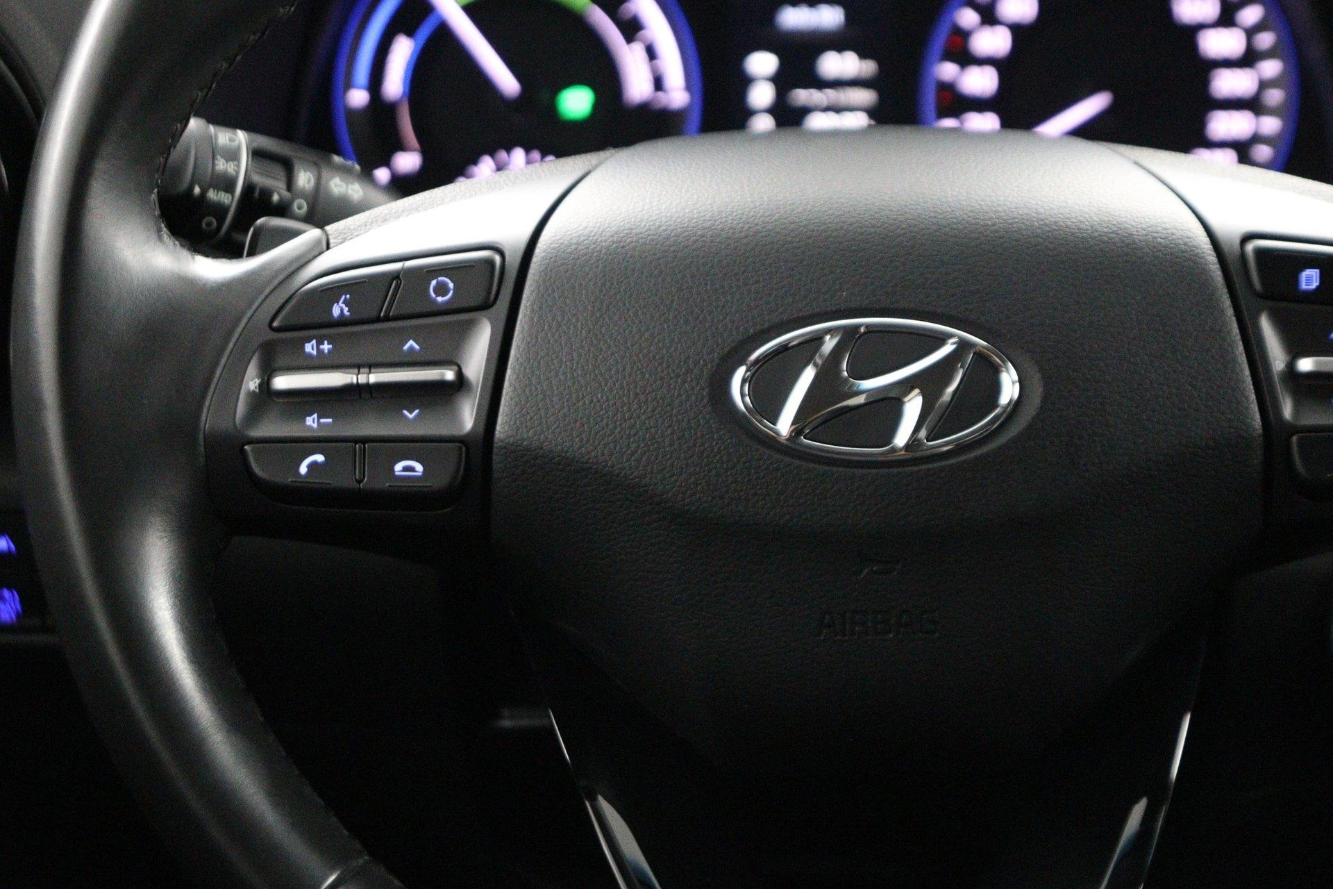 Hyundai-Kona-image-24