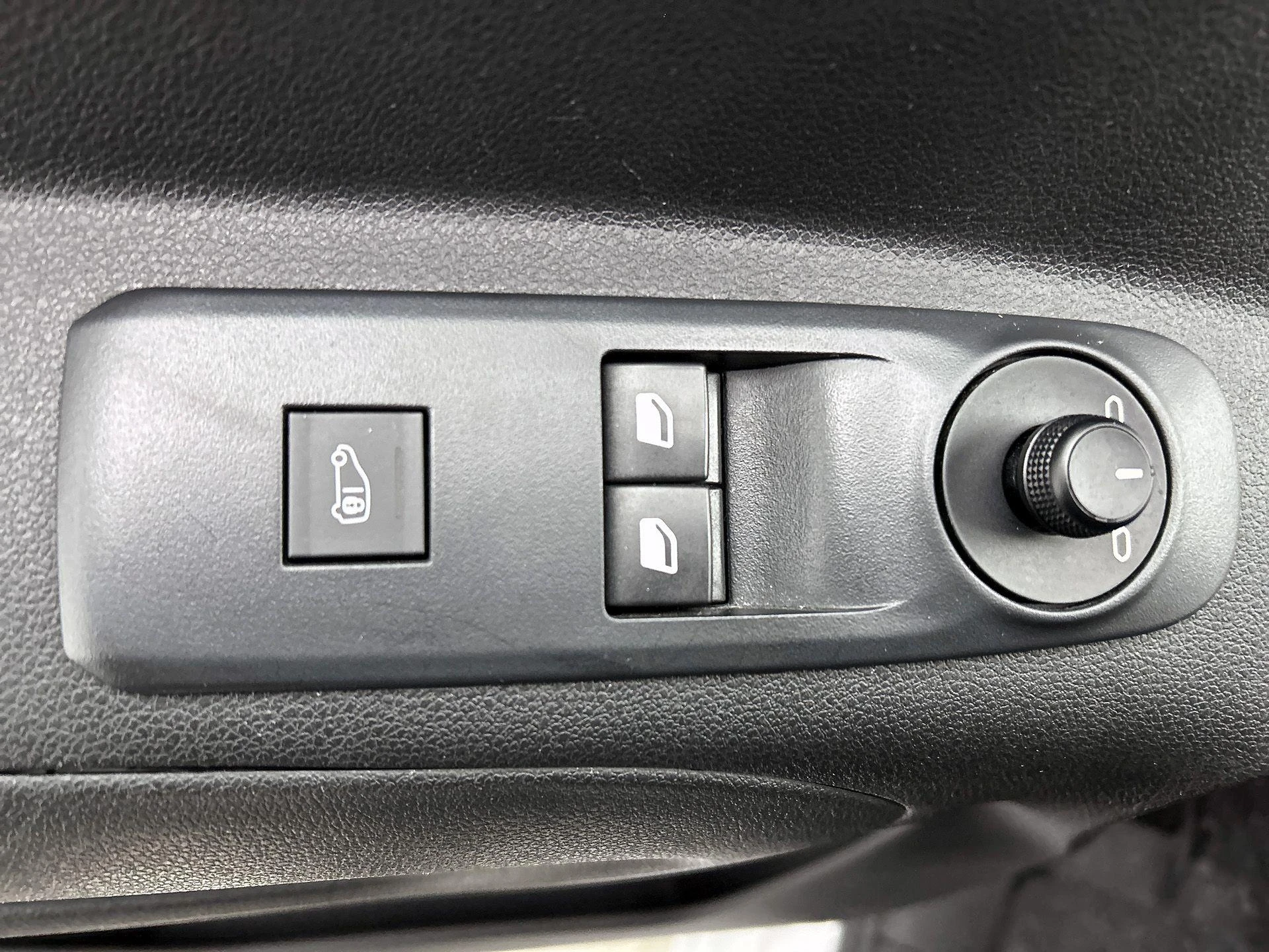 Opel-Combo-image-22