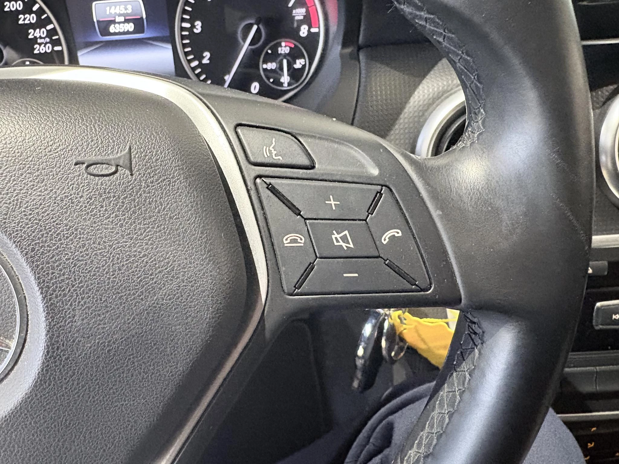 Mercedes-Benz-A-Klasse-image-17