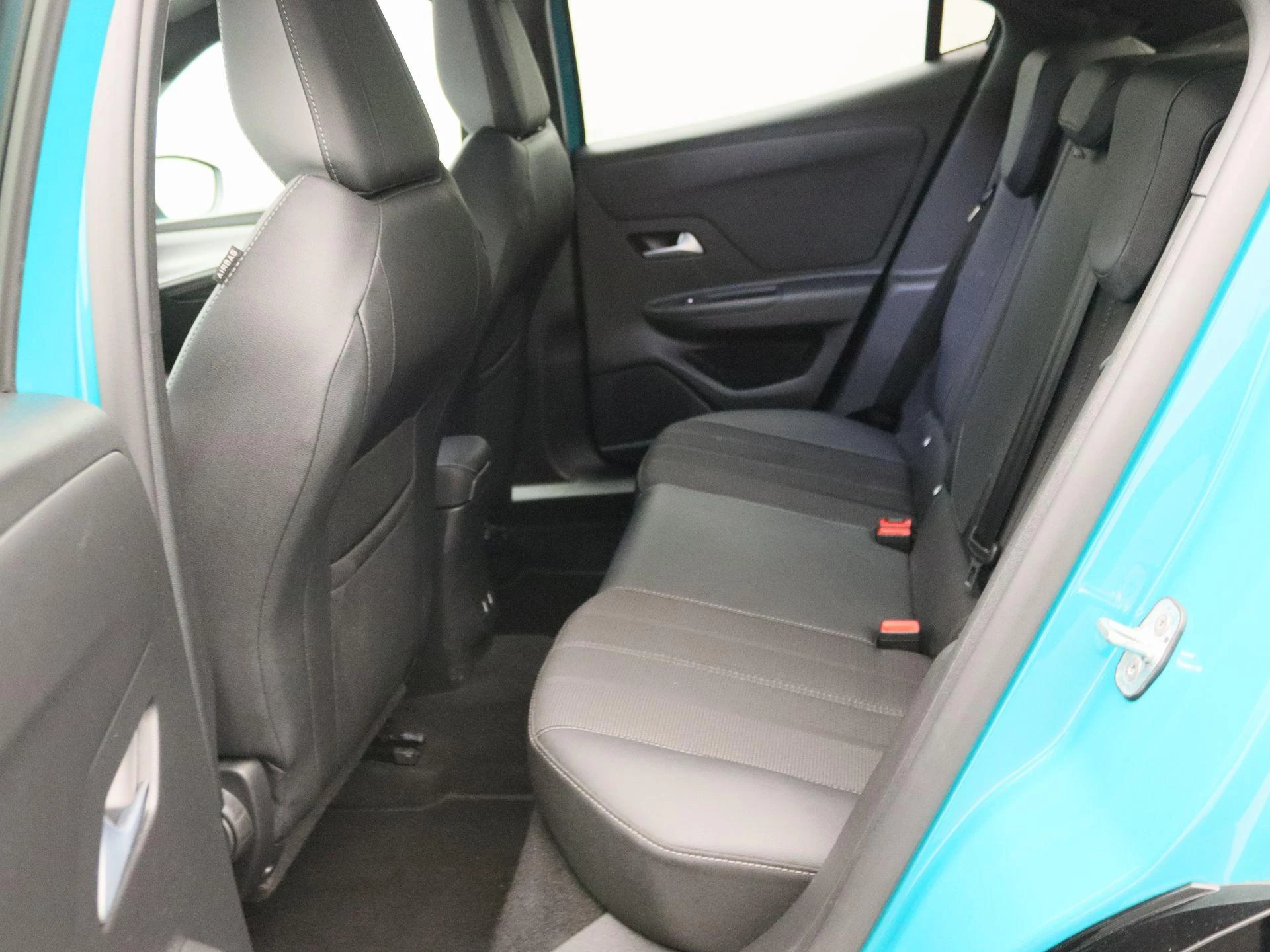 Opel-Mokka-image-12