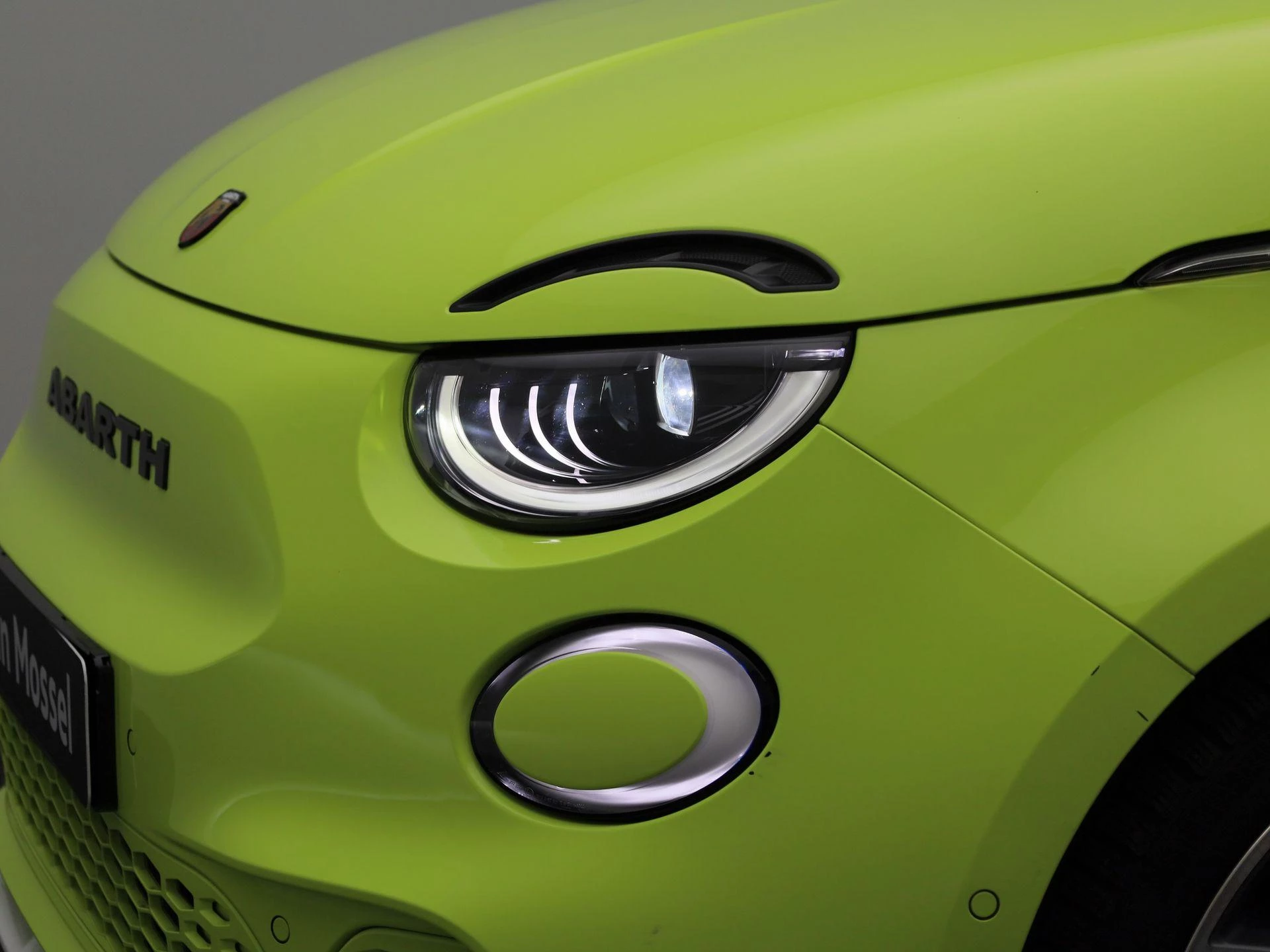 Abarth-500e-image-12