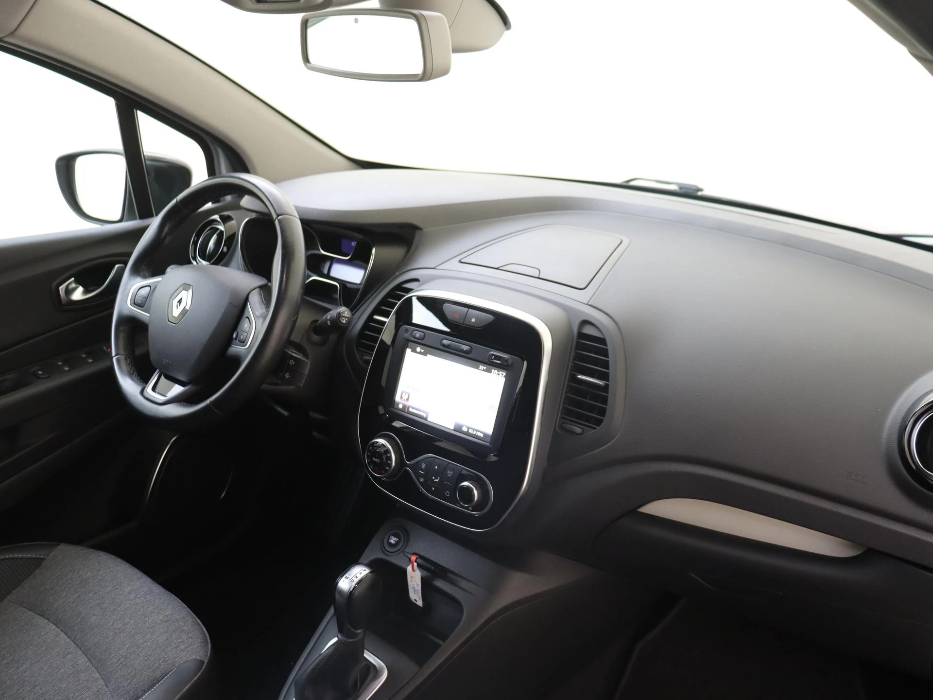 Renault Captur 1.3 TCe150 Intens AUTOMAAT